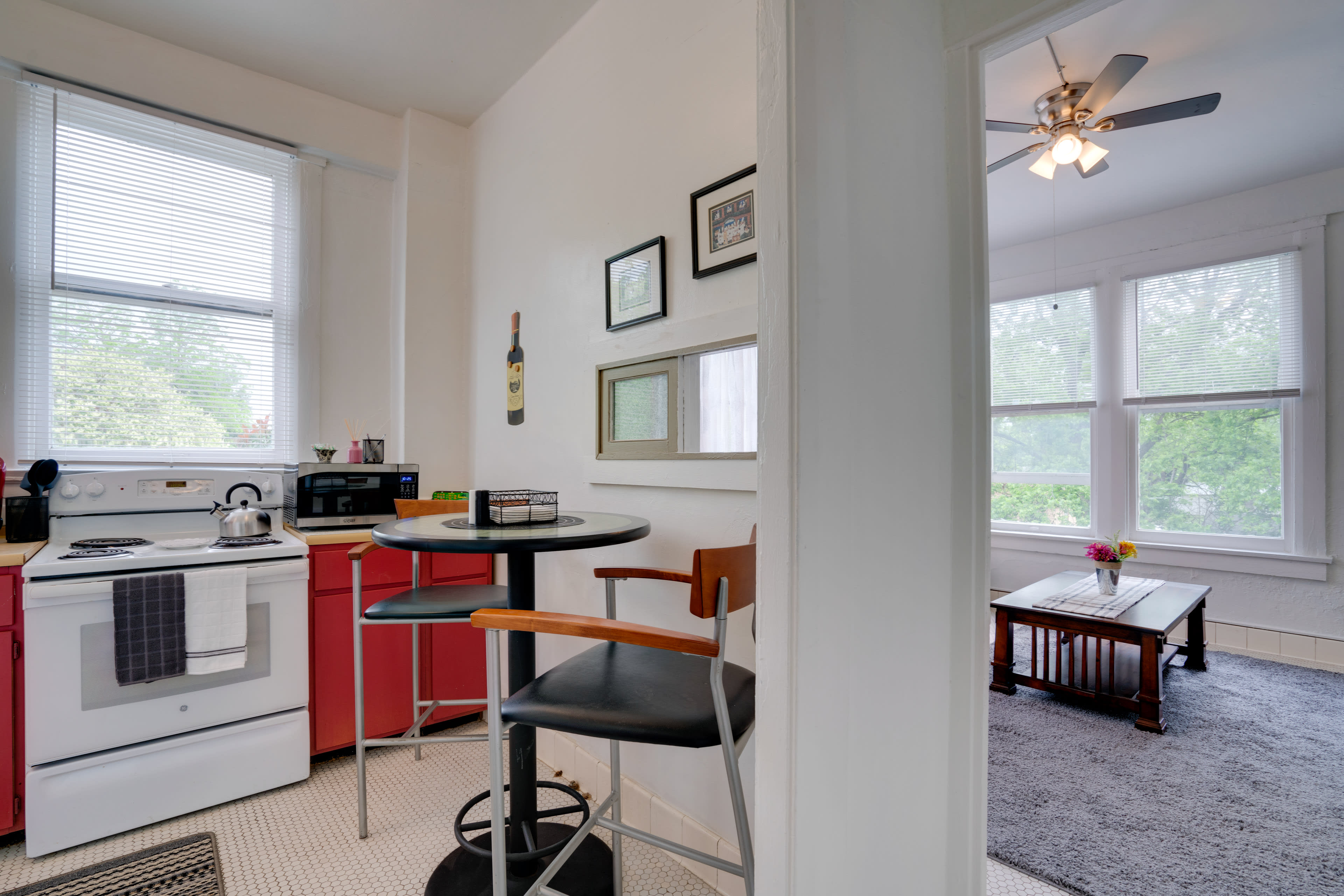 Dining Area | Dishware & Flatware | Microwave