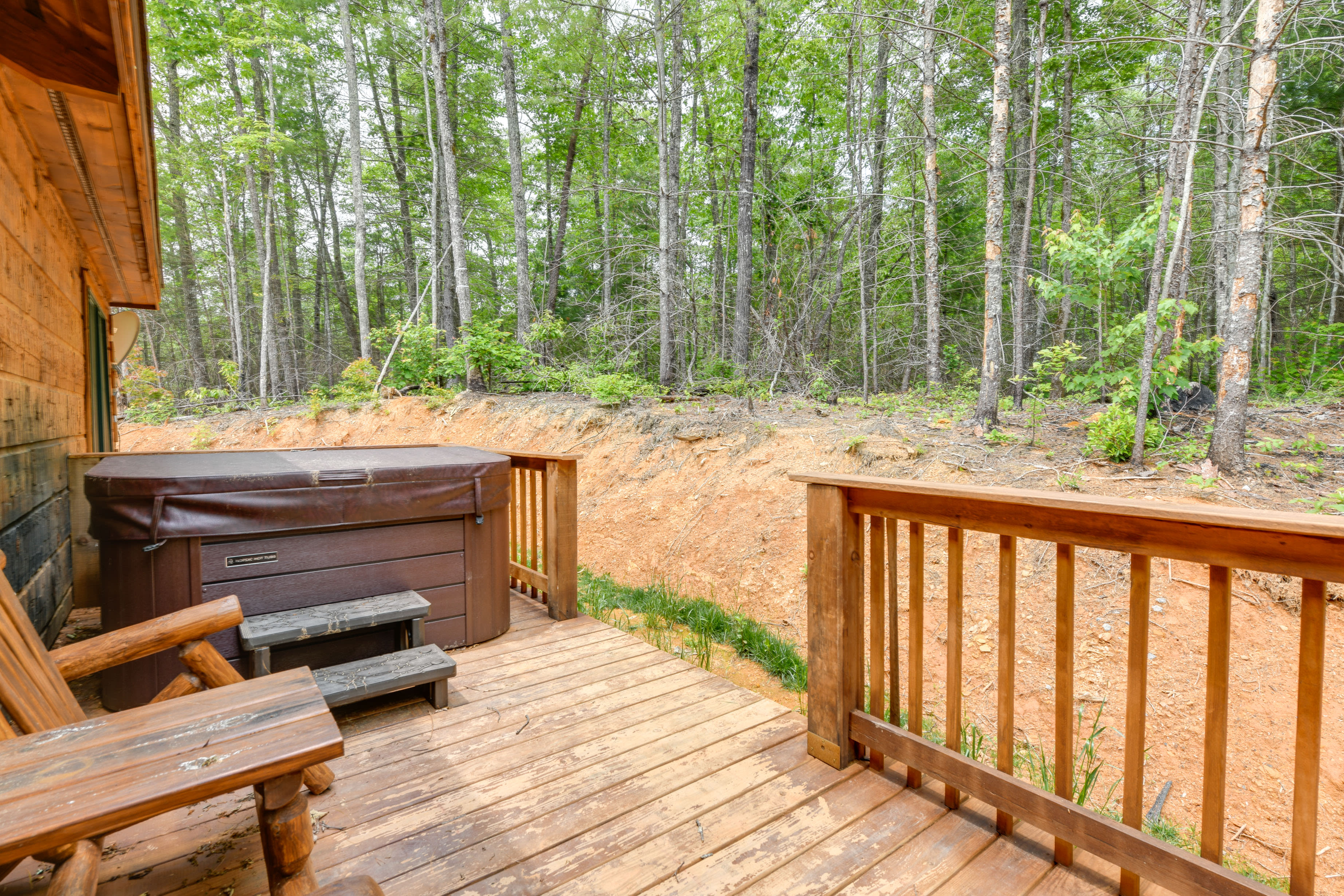 Deck | Private Hot Tub | Lounge Seating | Gas Grill