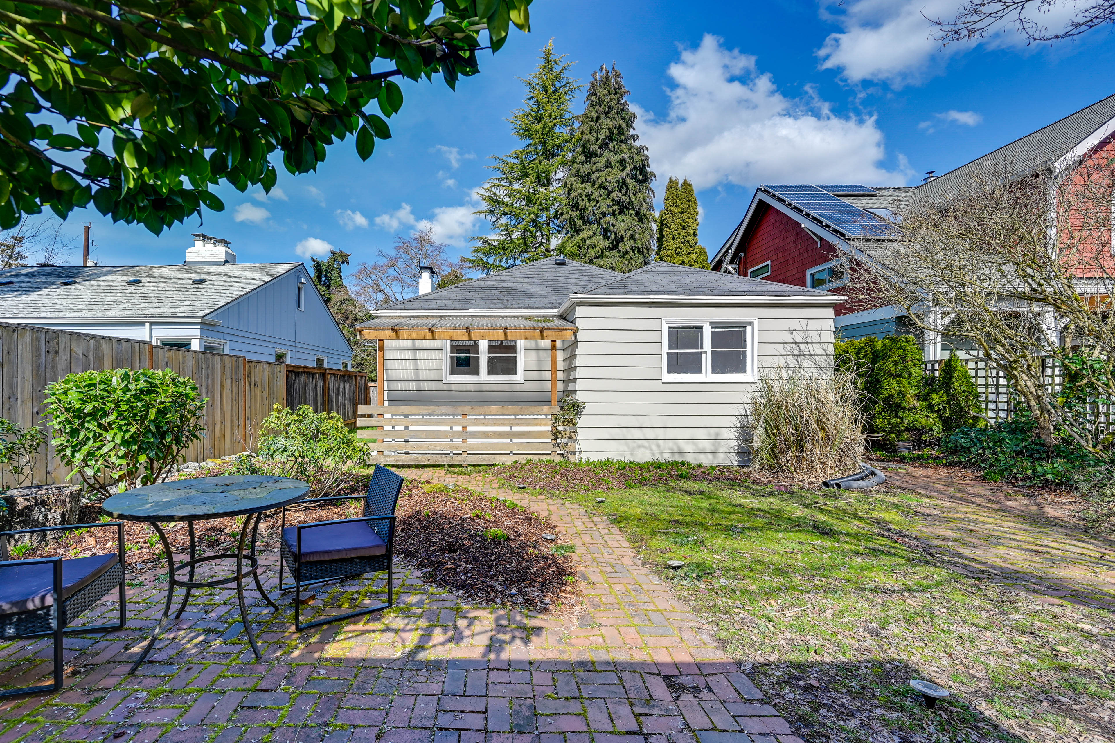 Shared Backyard | Other Rental On-Site