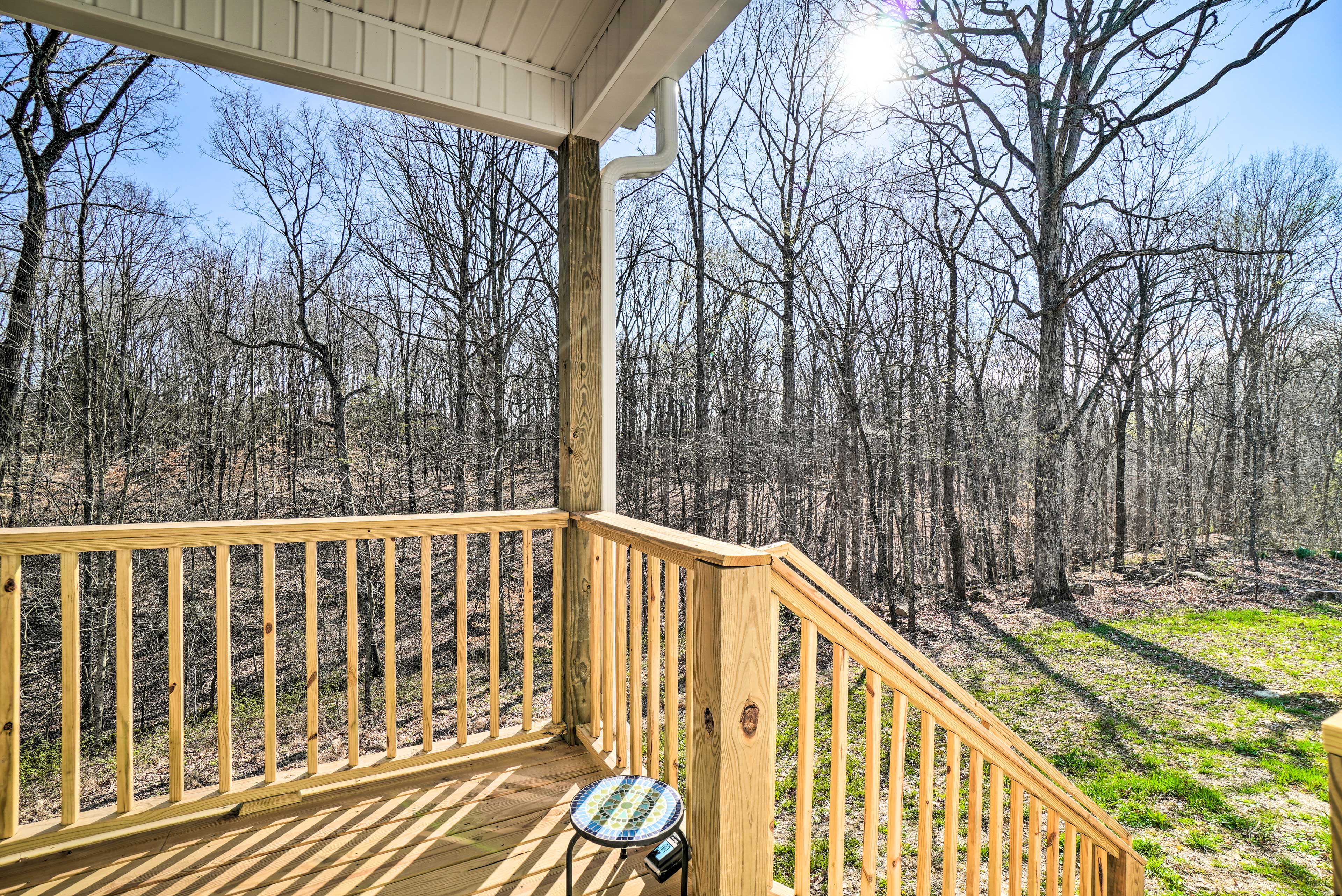 Covered Deck w/ Ceiling Fan