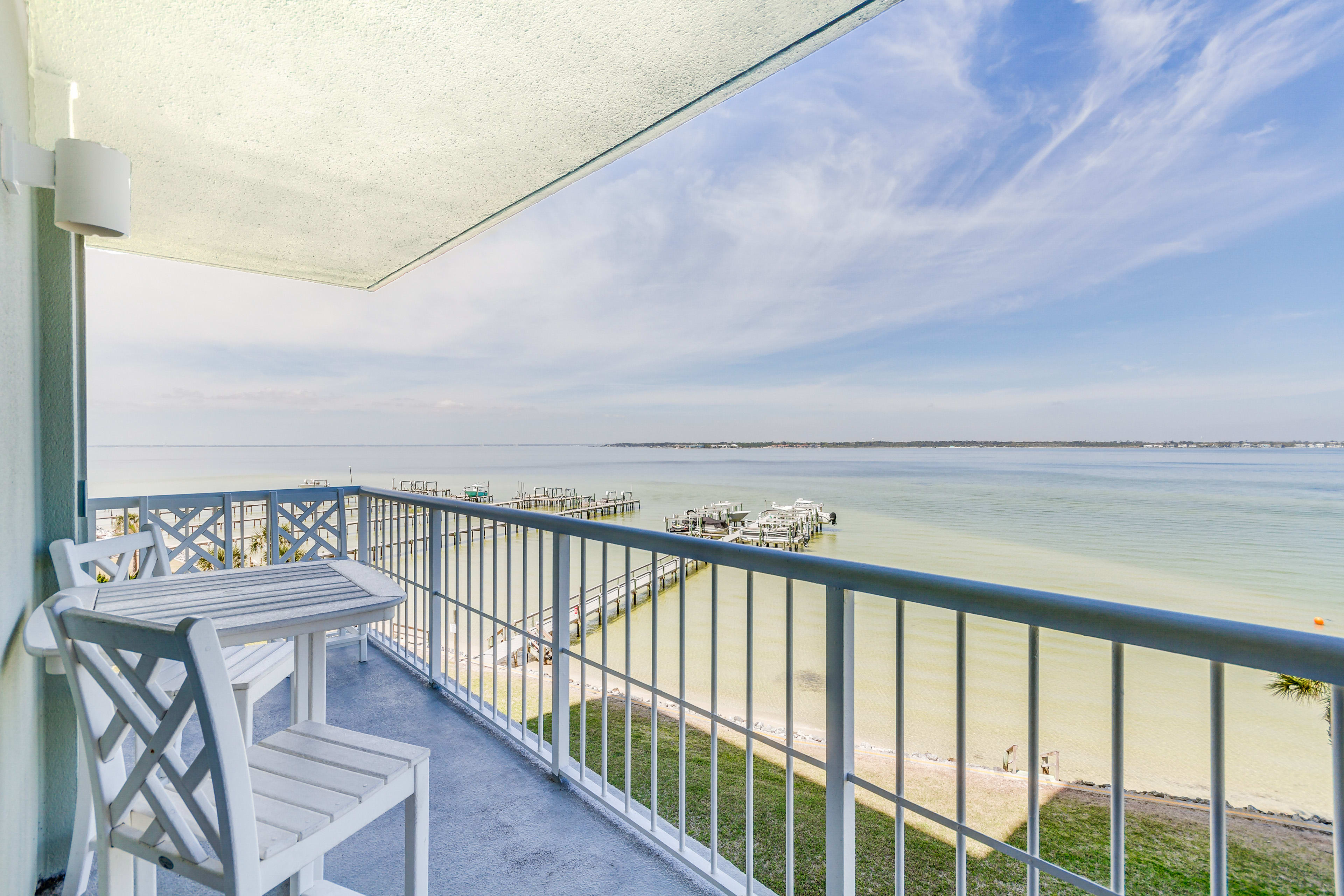 Private Balcony | Water View | Outdoor Dining Area