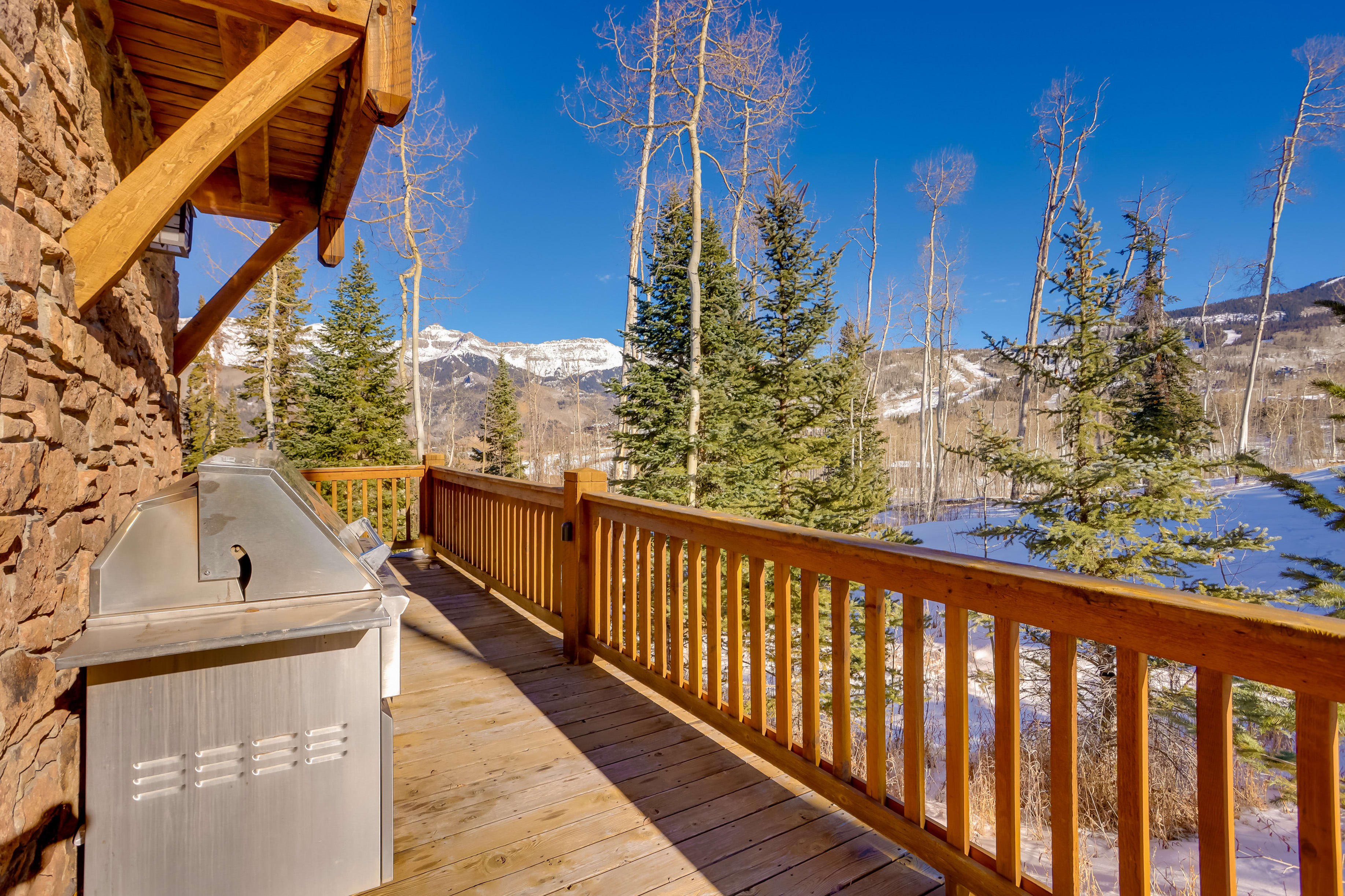 Private Deck | Gas Grill | Mountain Views