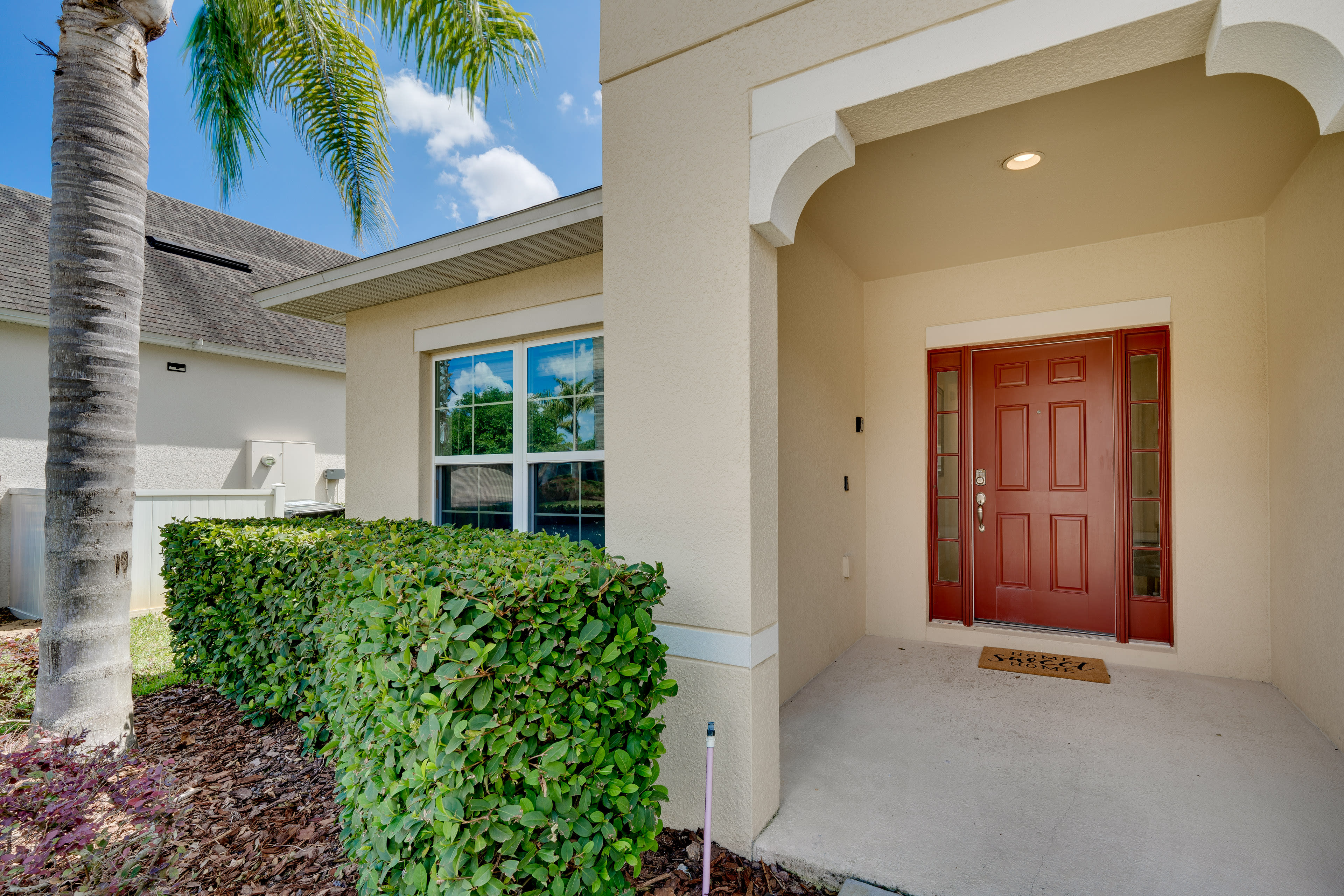 House Exterior | Keyless Entry