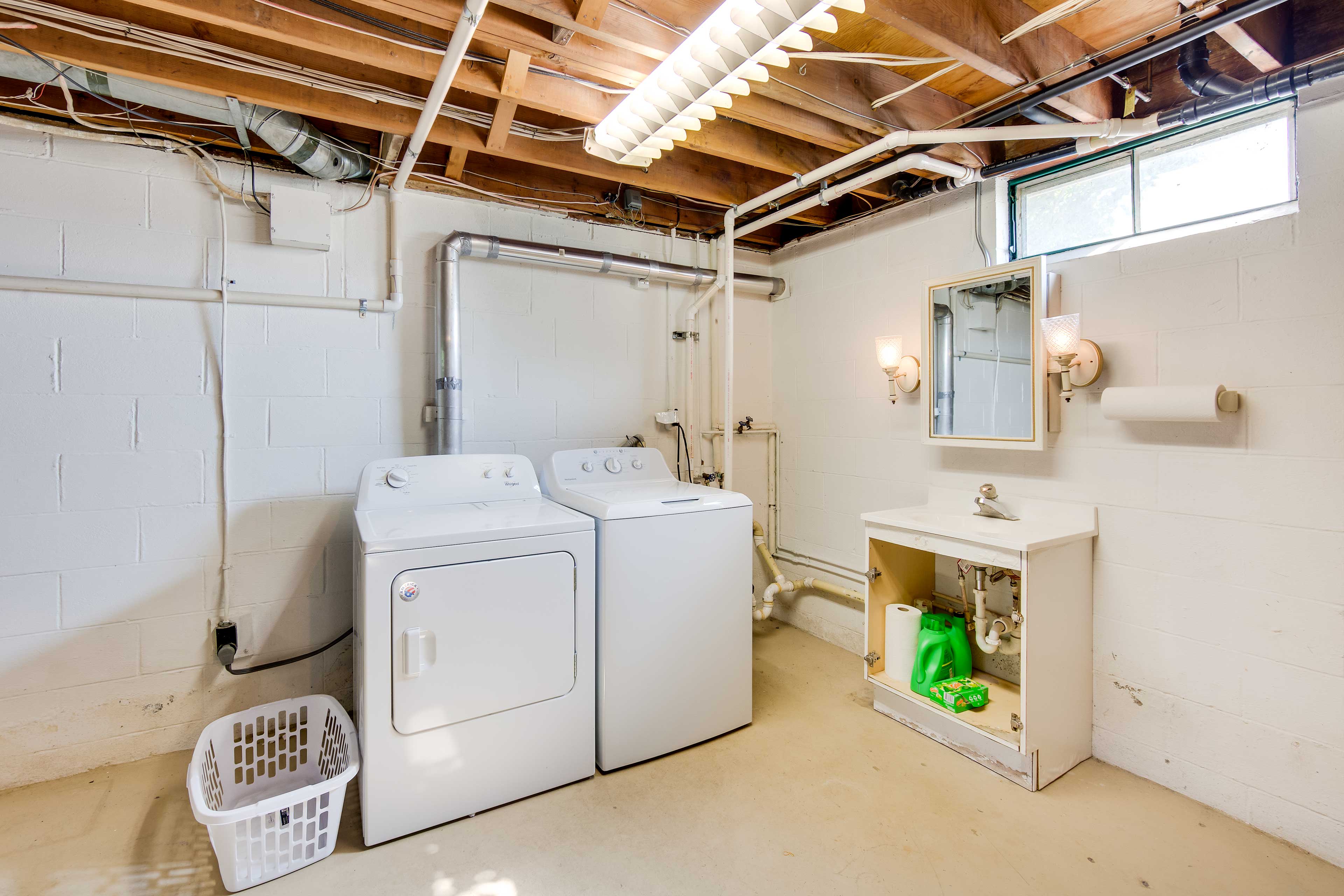 Basement | Laundry Area | Laundry Detergent