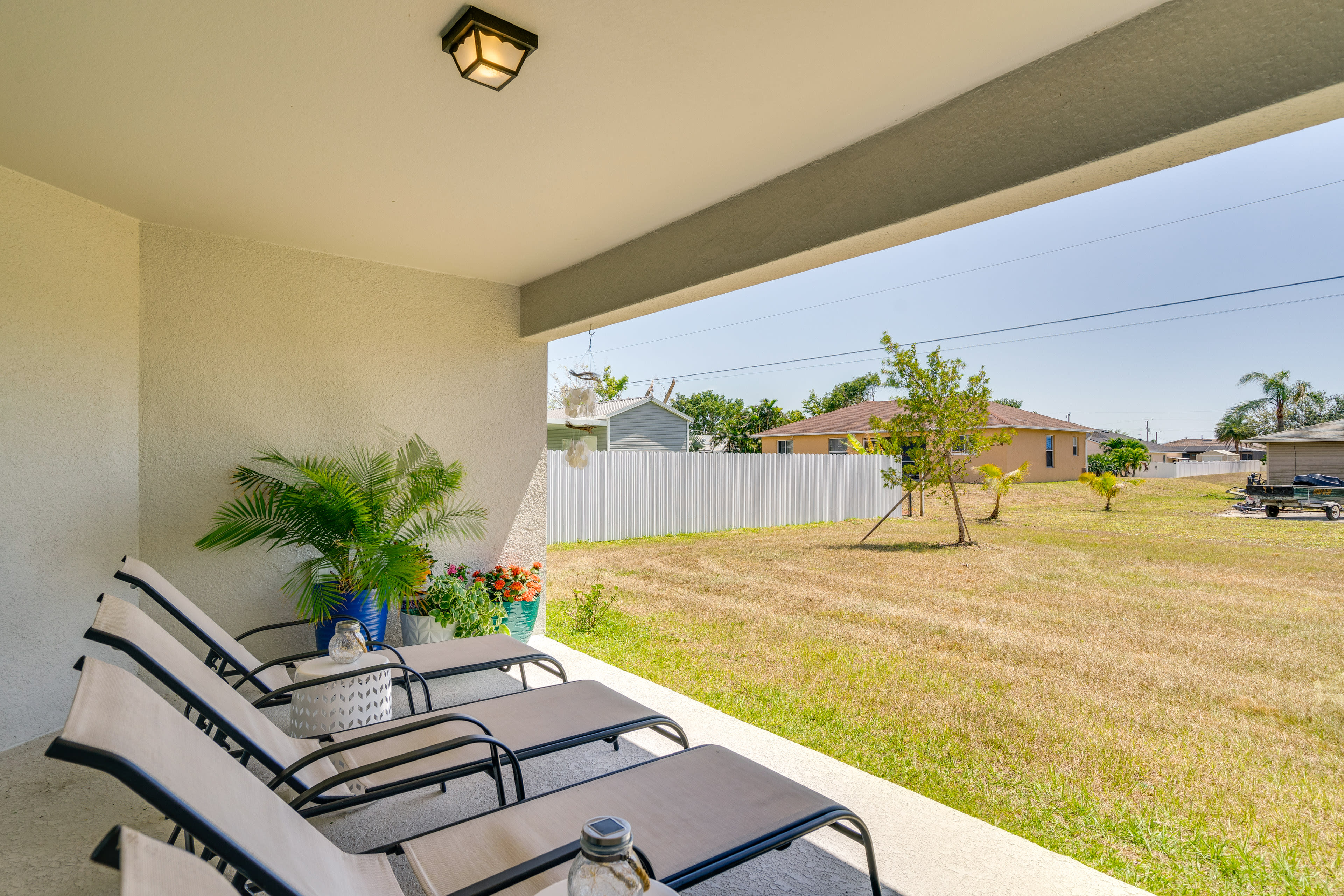 Patio | Free WiFi | Central A/C & Heat | Washer & Dryer