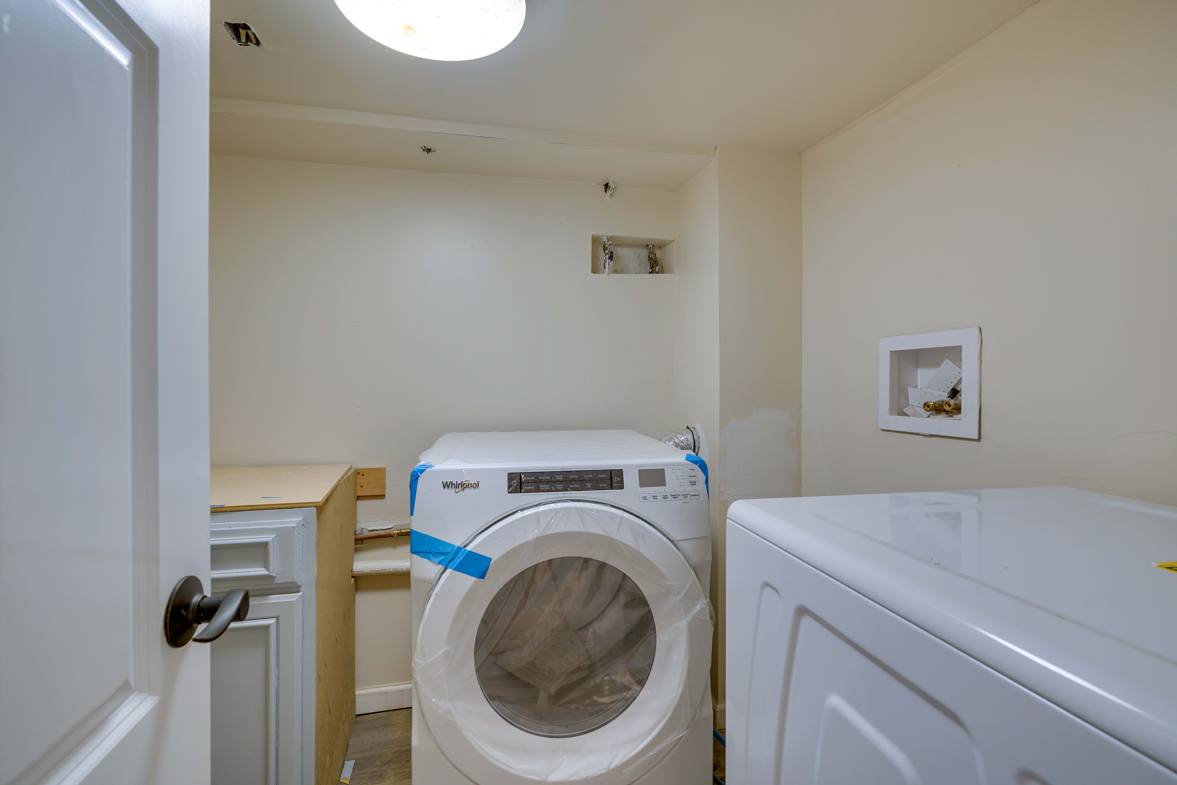 Shared Washer & Dryer