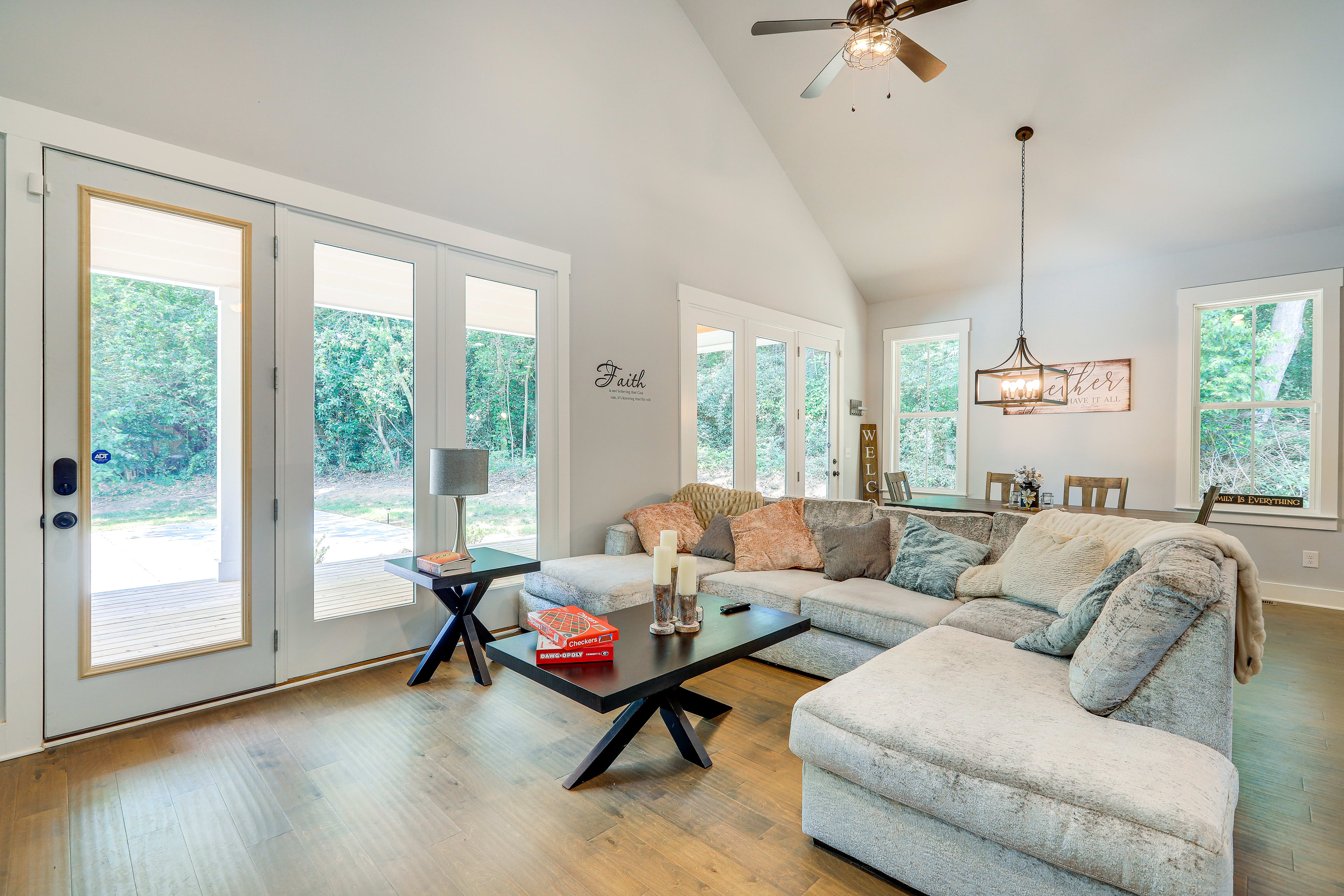 Living Room | Smart TV | Wood-Burning Fireplace