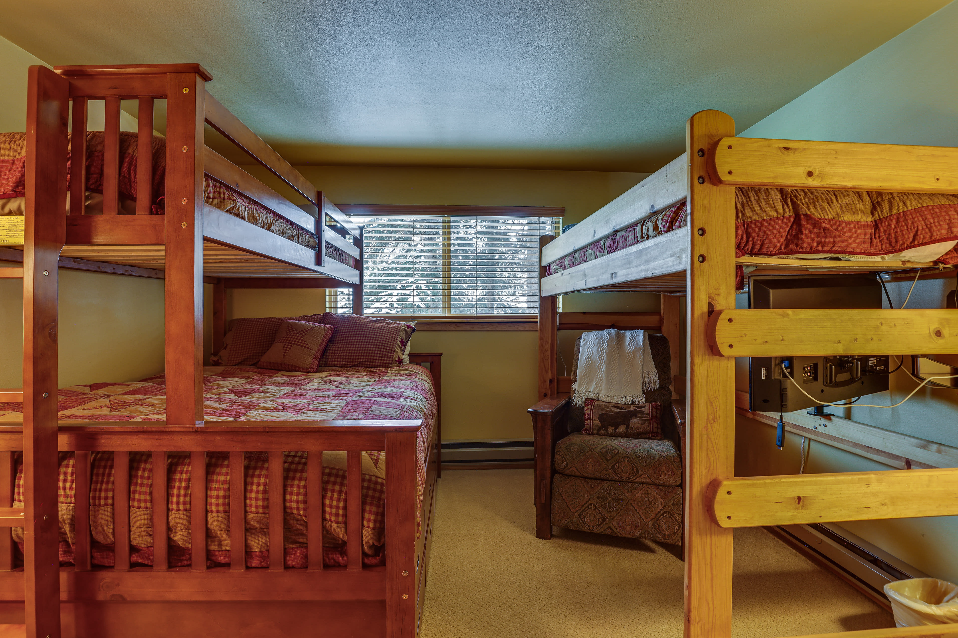 Bedroom 2 | Full/Queen Bunk Bed w/ Full Trundle | Lofted Full Bed | Smart TV