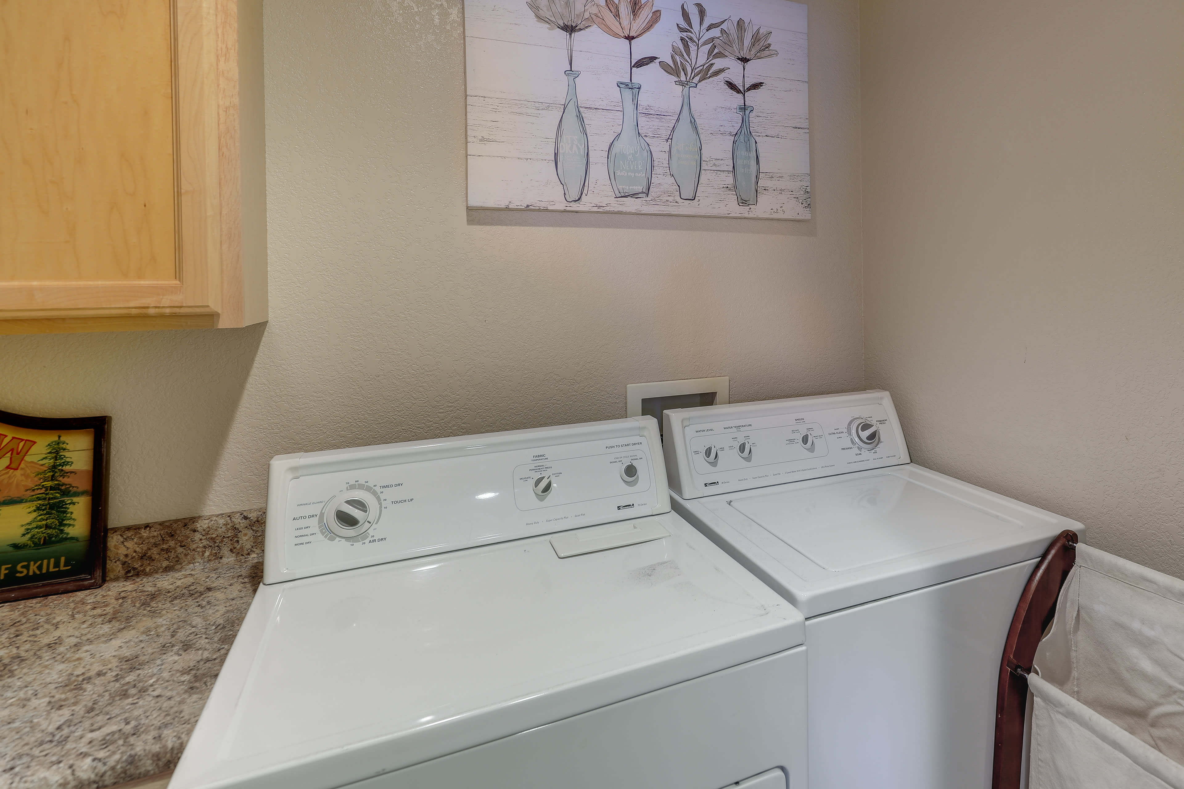 Washer & Dryer | Linens Provided