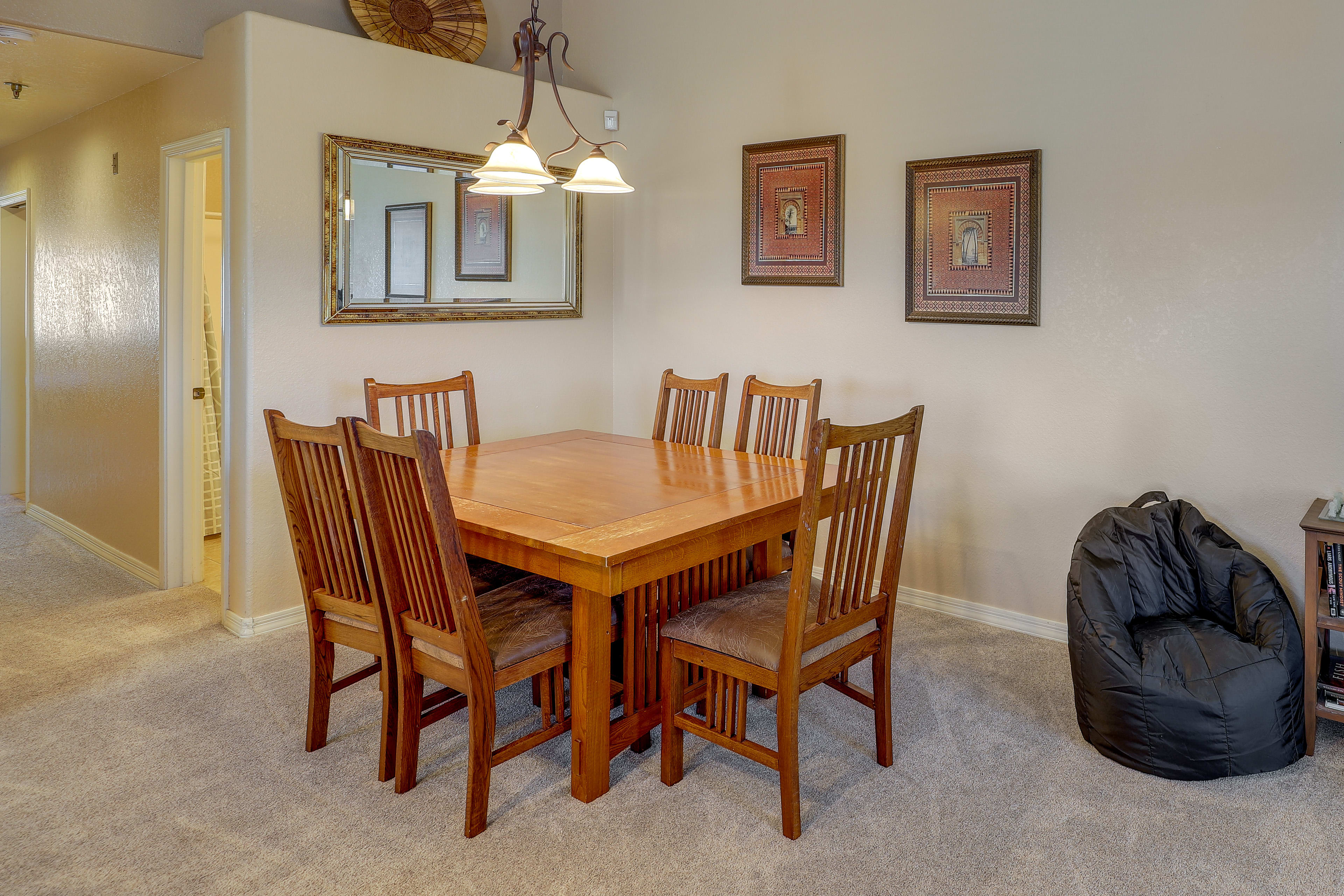 Dining Area | Dishware & Flatware Provided