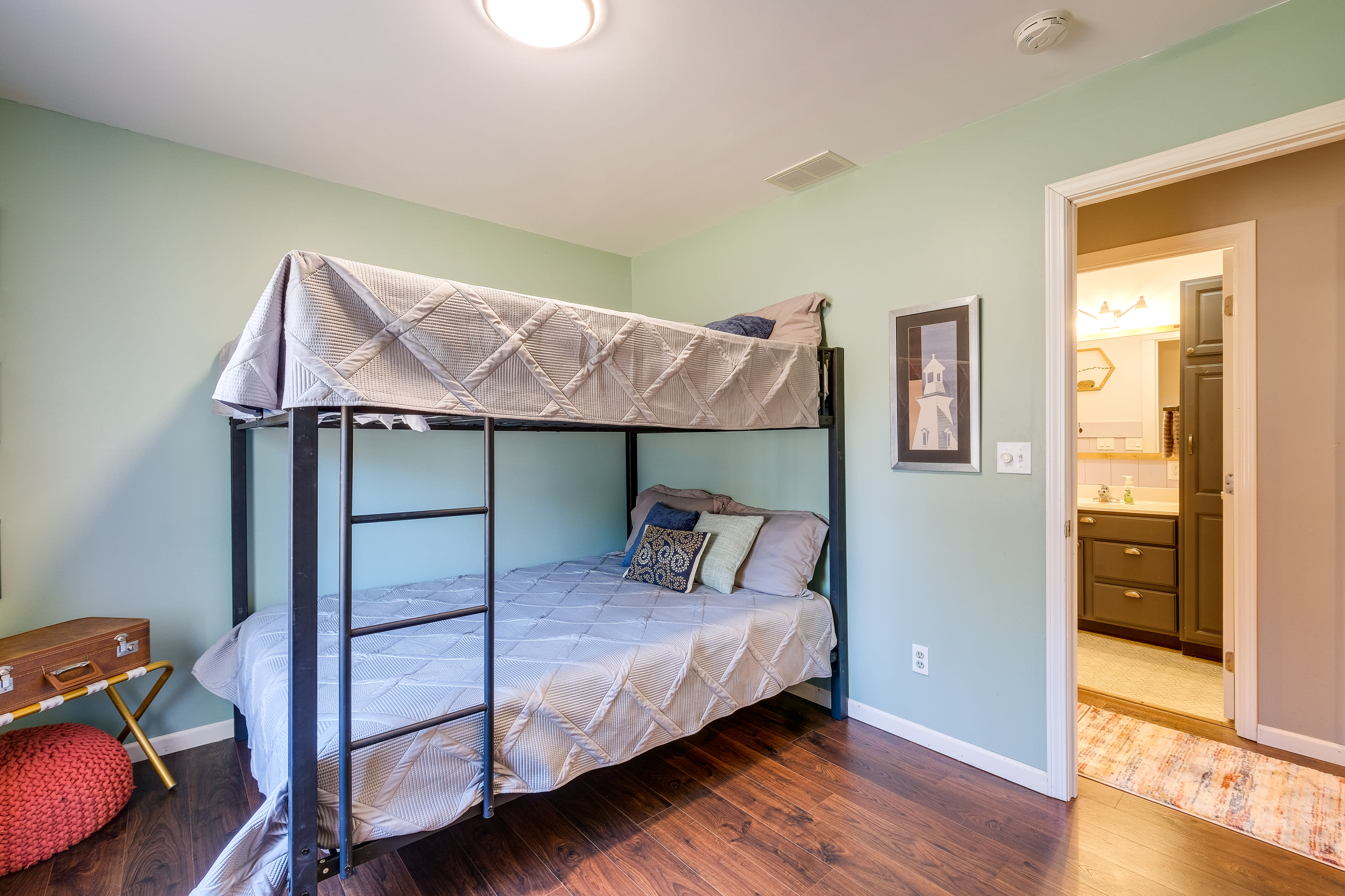 Bedroom 3 | Queen Bunk Bed