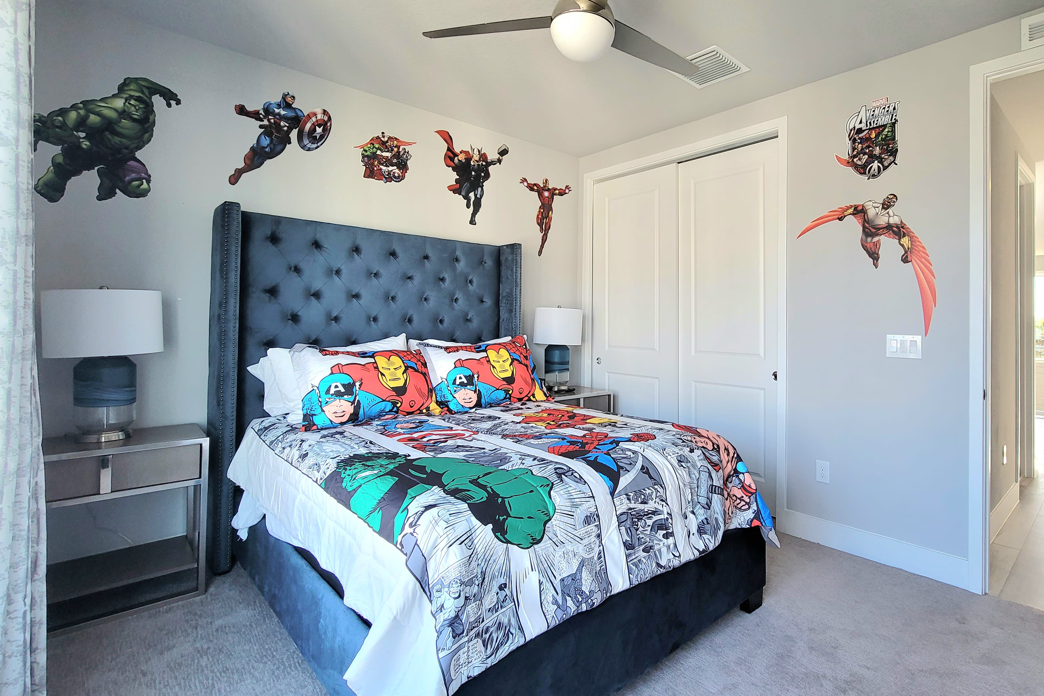 Bedroom 5 | Queen Bed | Superhero Theme