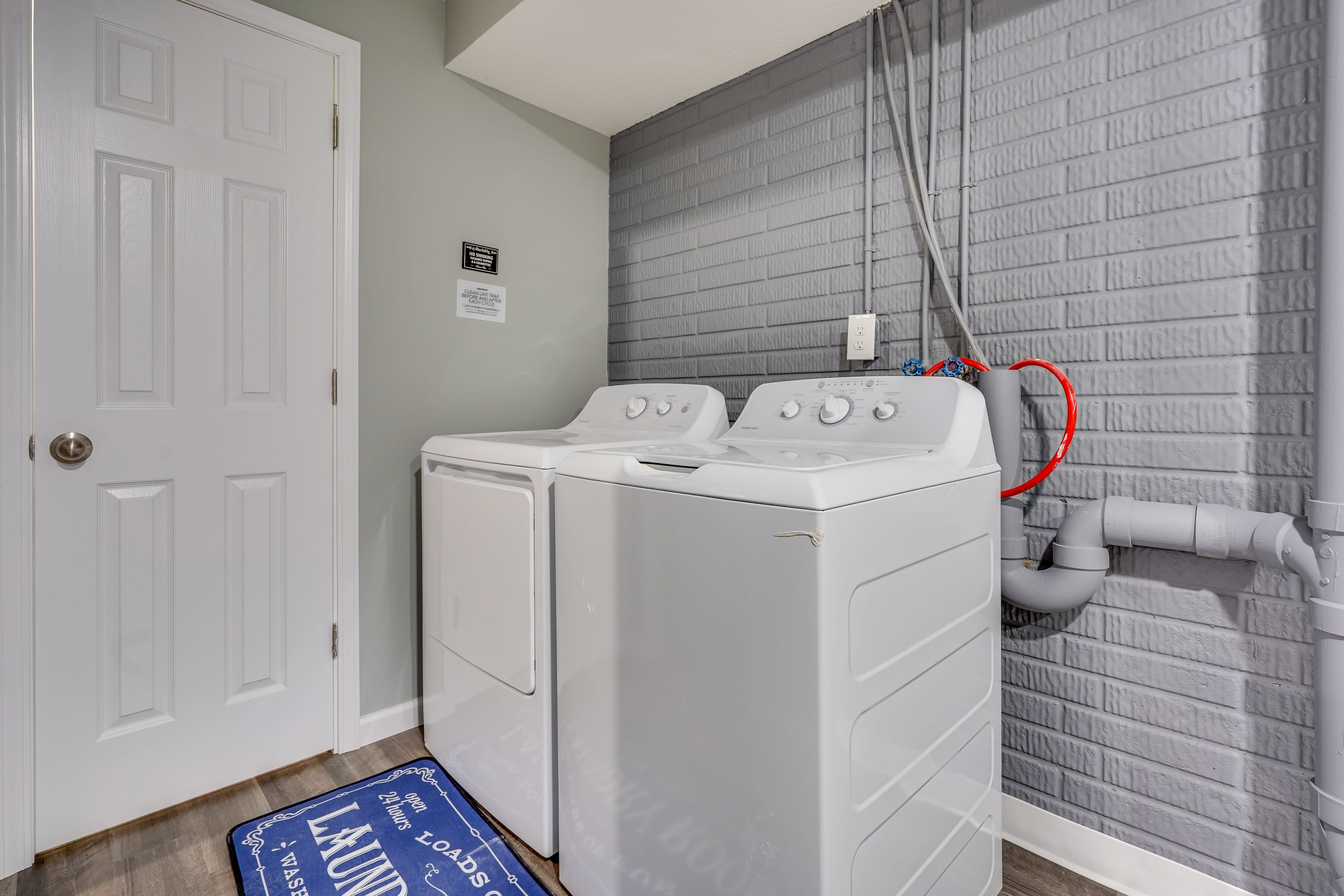 Laundry Area | Basement | Washer/Dryer | Hangers | Trash Bags/Paper Towels