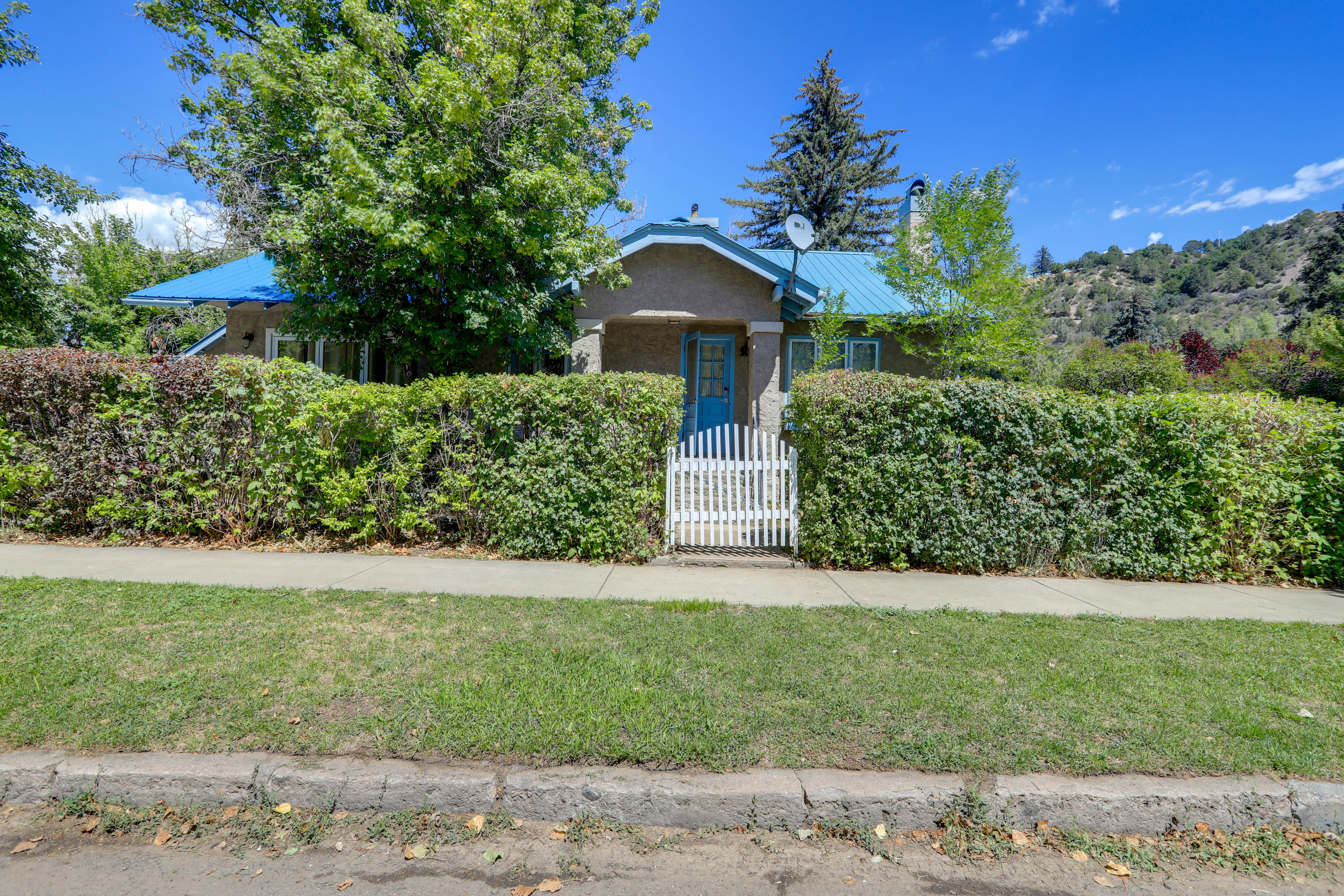 Home Exterior | Keyless Entry