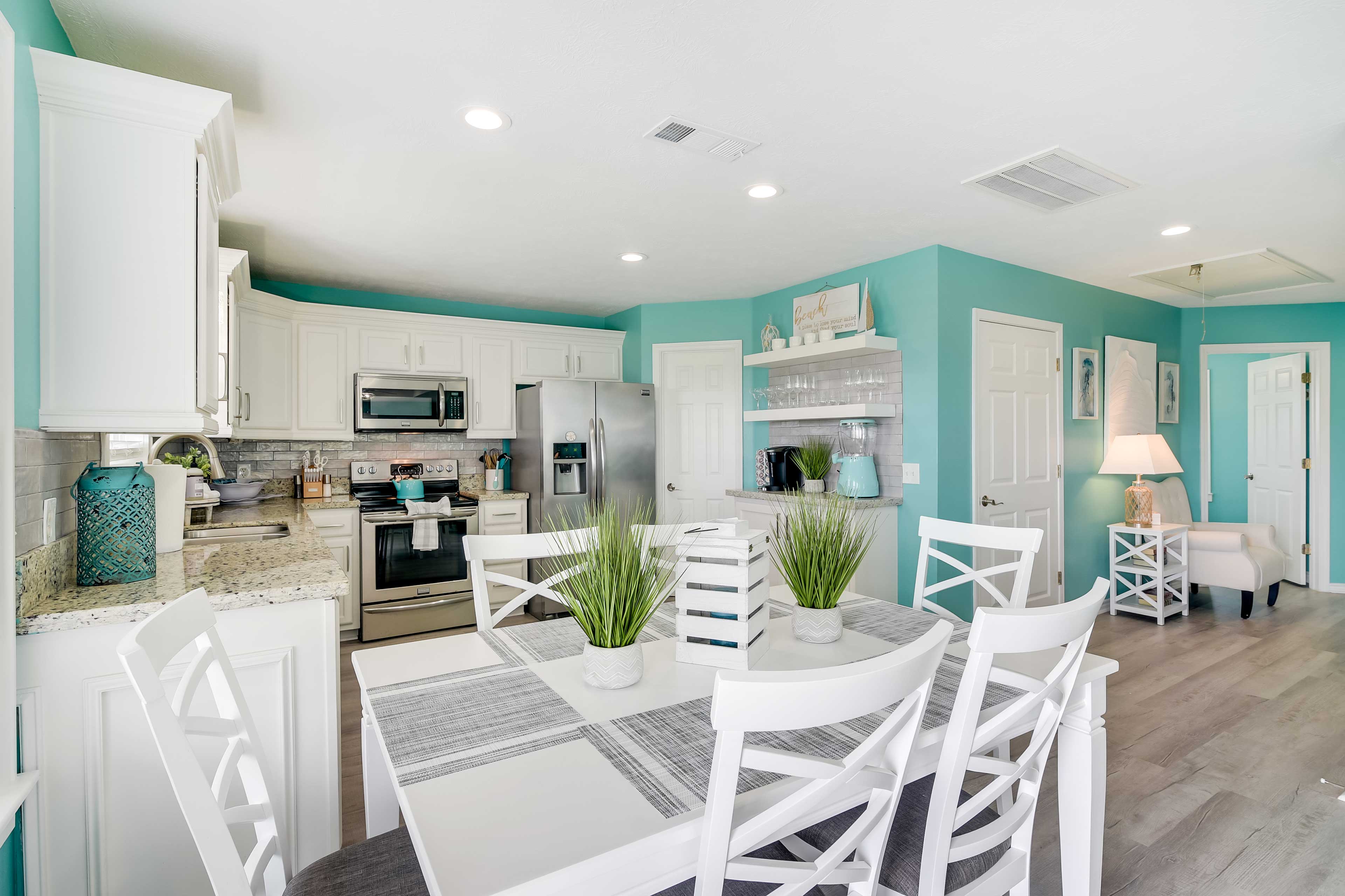 Dining Room | High Chair