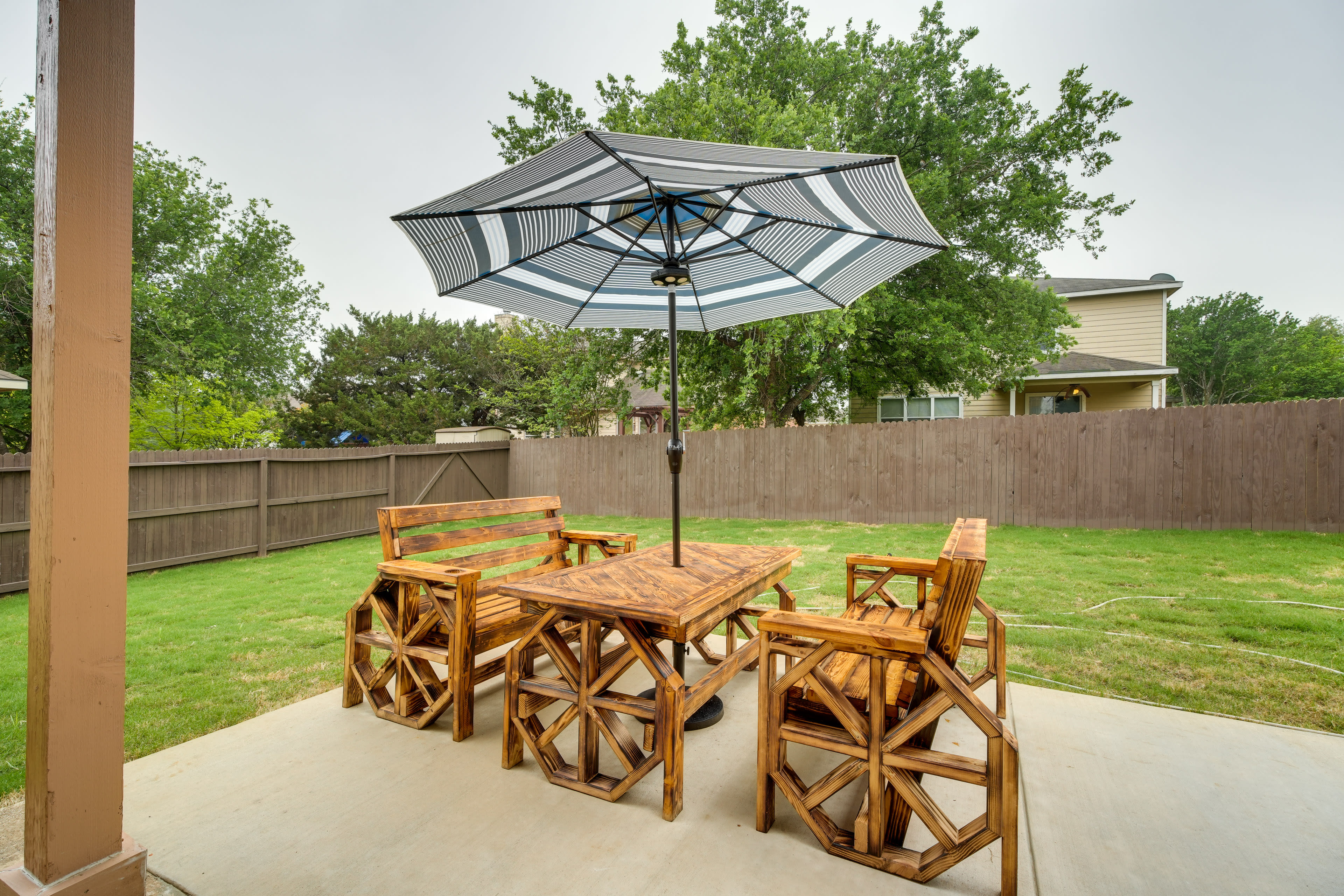 Fenced Backyard | Private Patio | Gas Grill