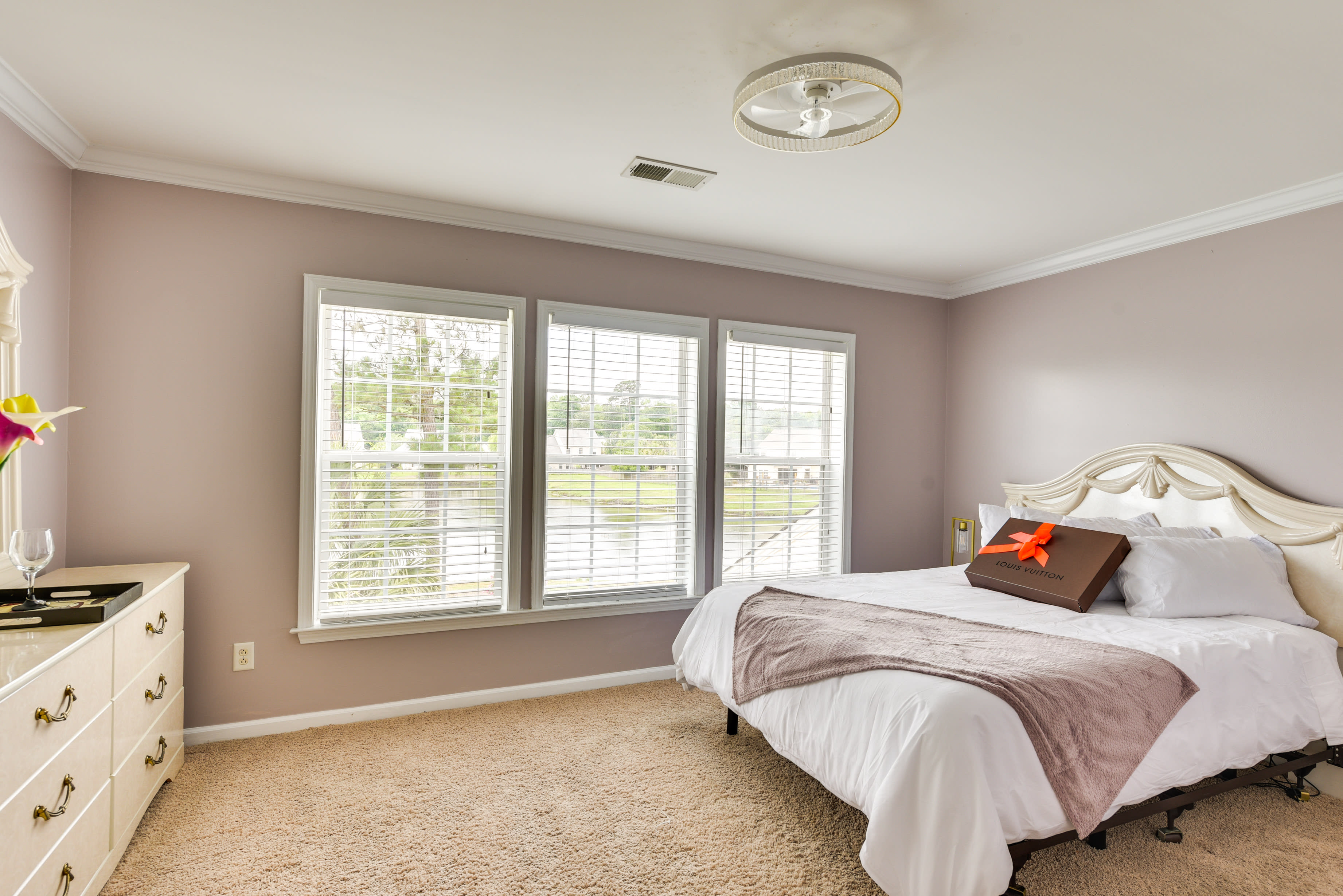 Bedroom 2 | Queen Bed | Flat-Screen TV