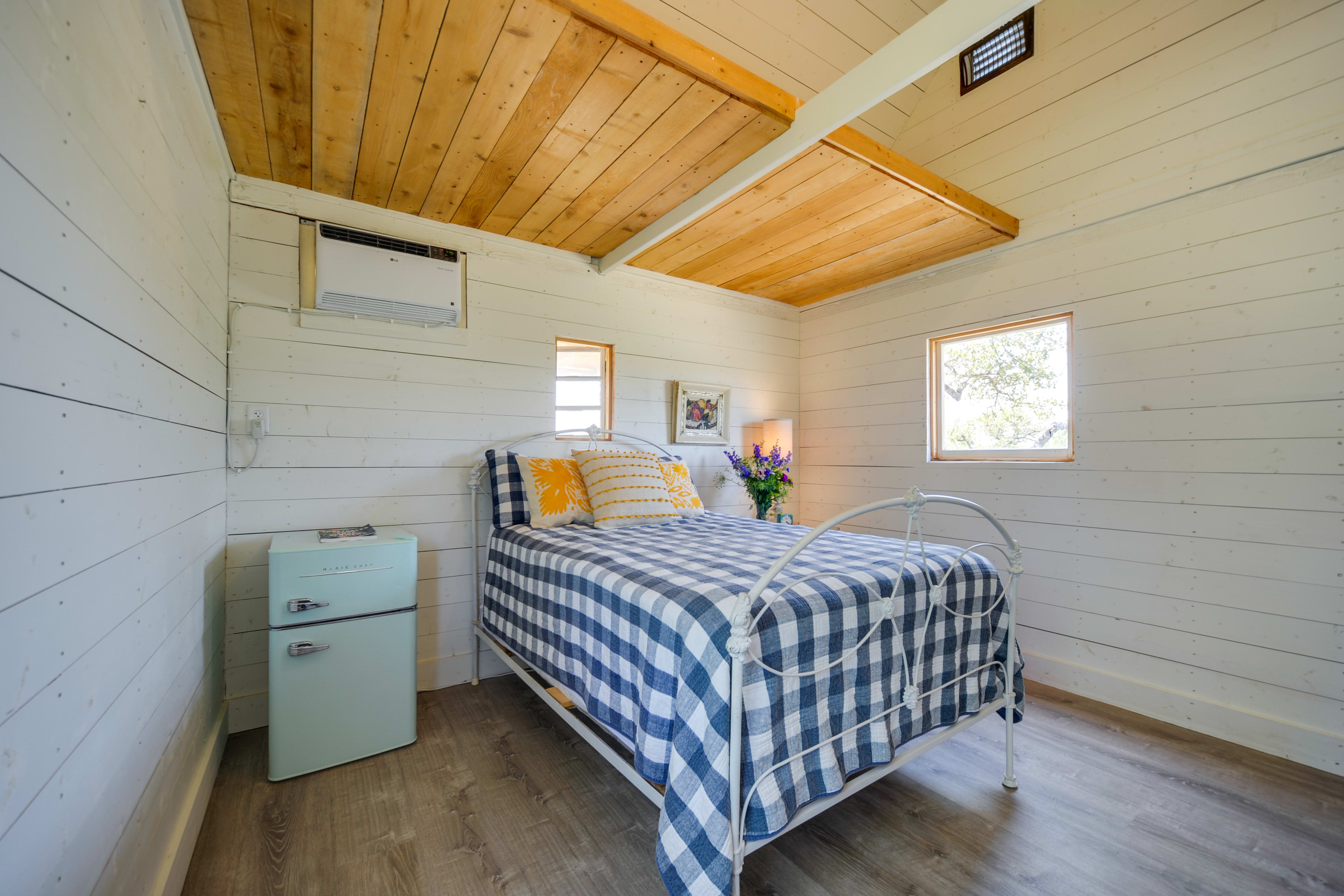 Bedroom 3 (Cabin) | Full Bed