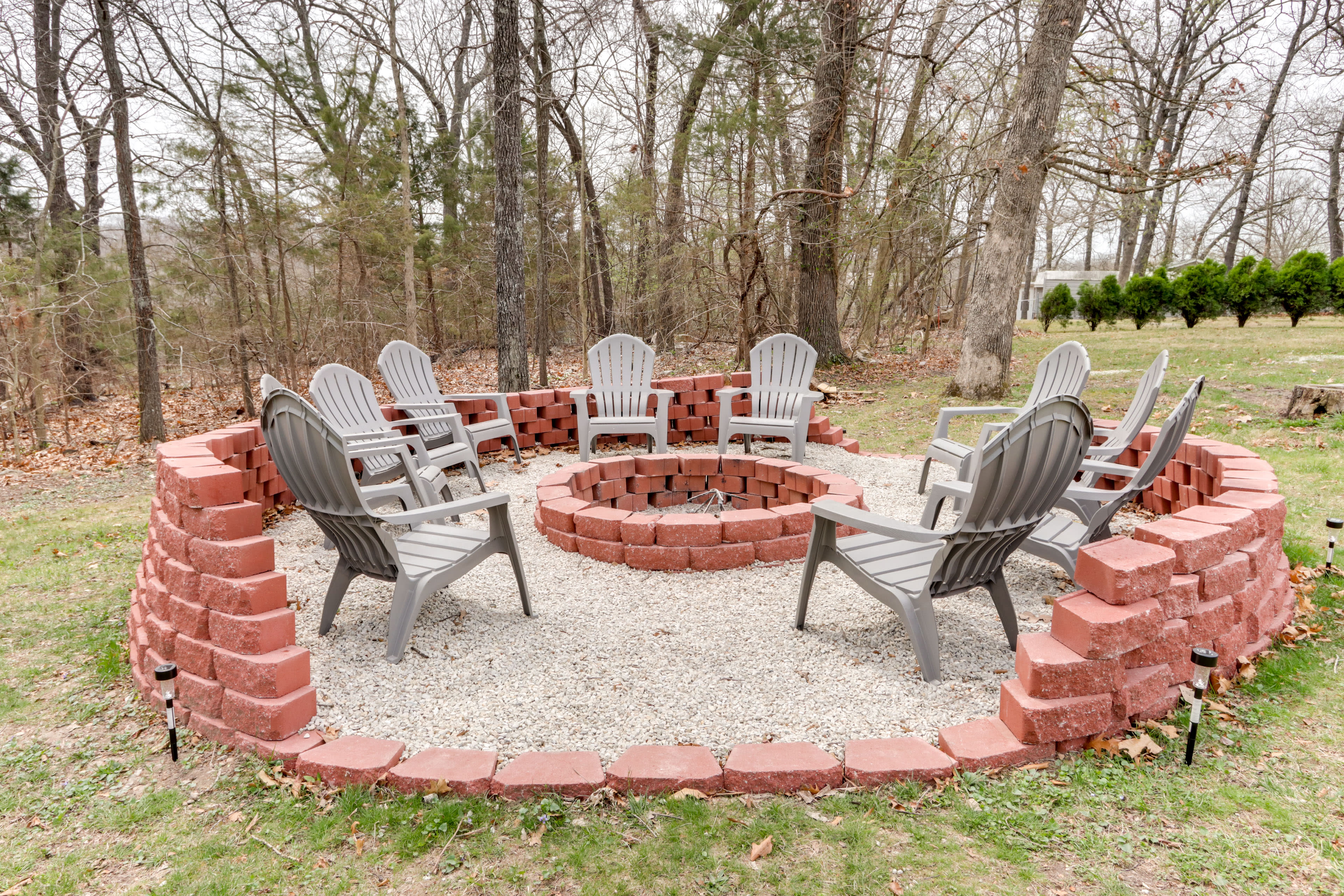 Private Yard | Secluded Area | Charcoal Grill