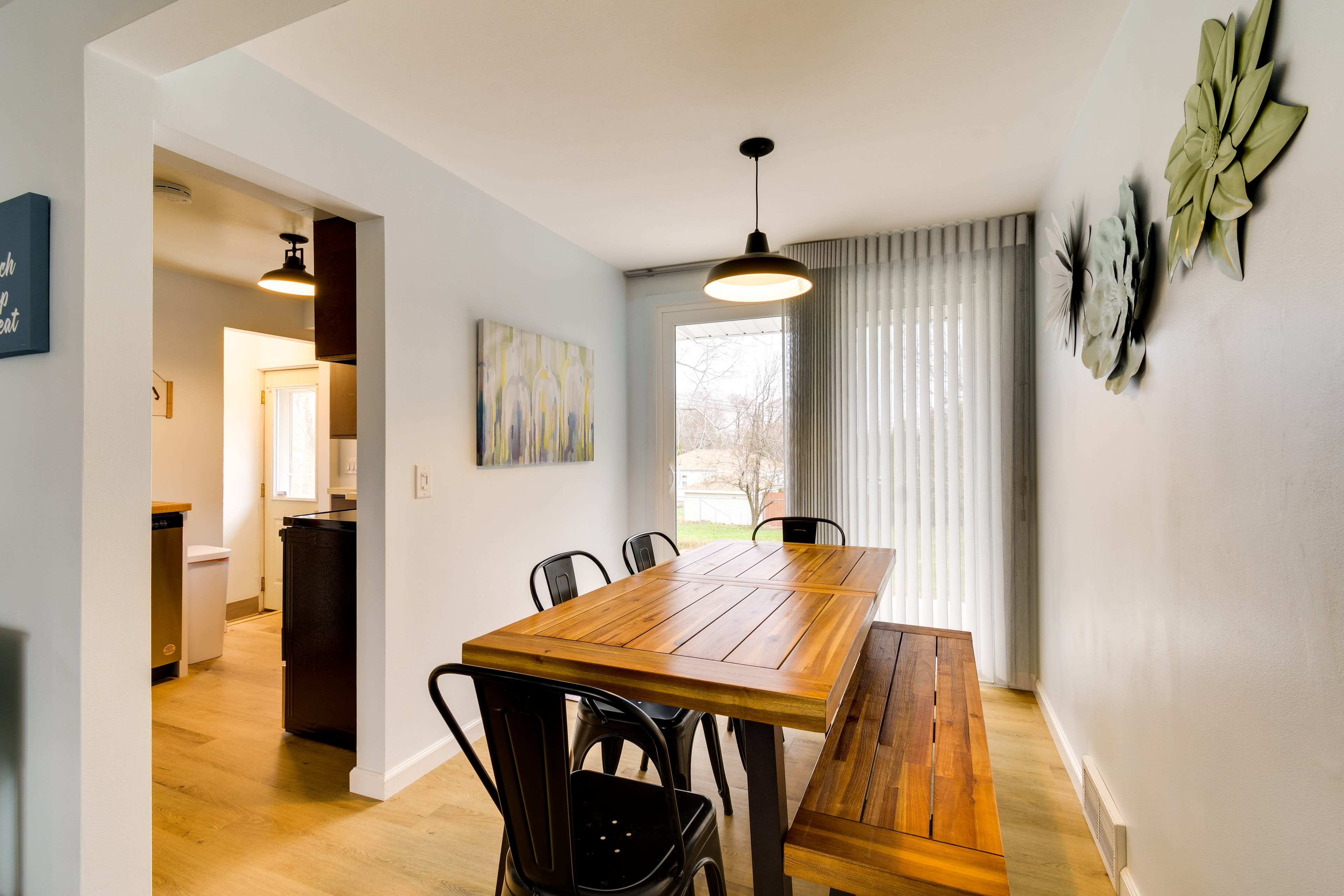 Dining Room | Dishware Provided