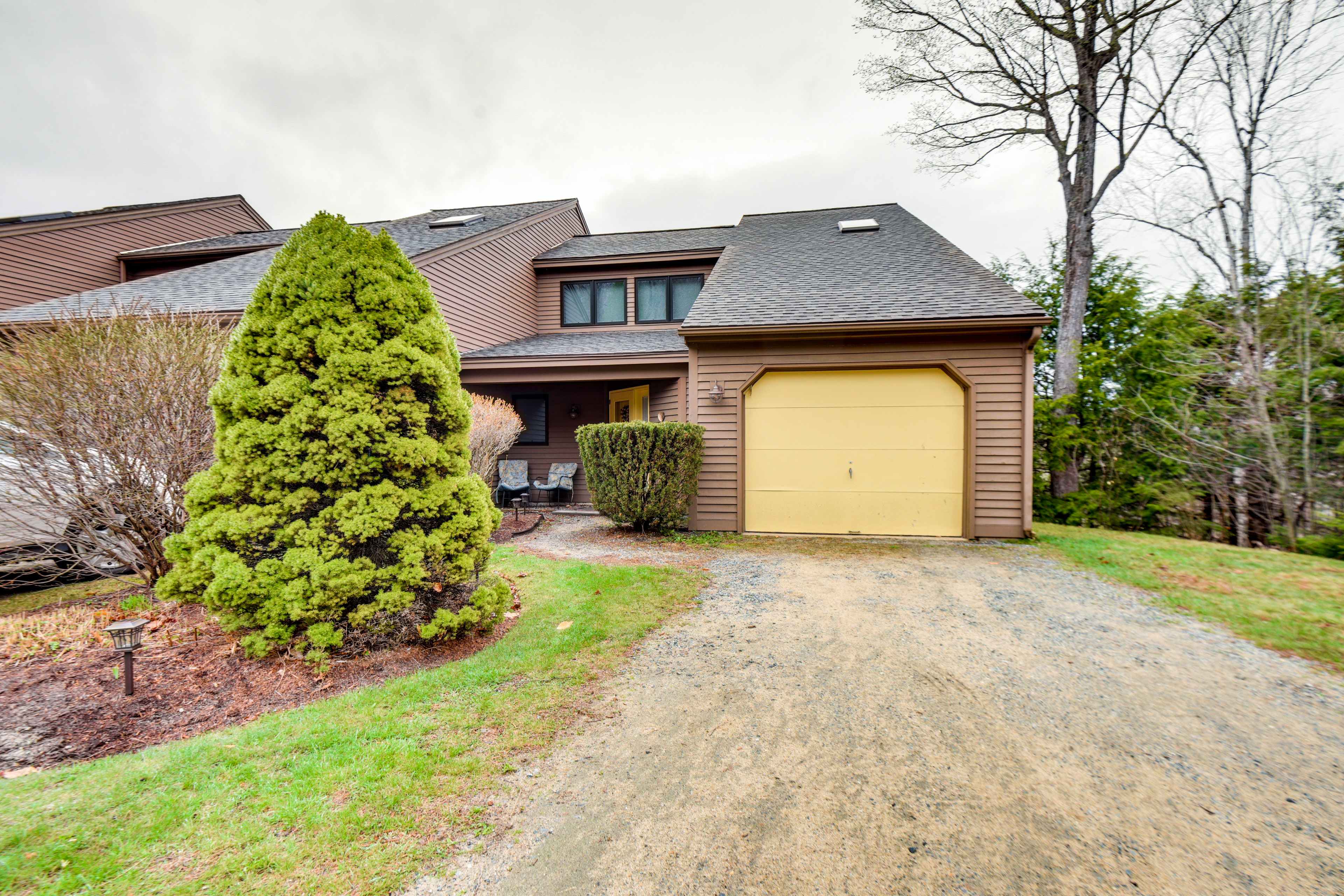 Unit Exterior | Driveway (1 Vehicle) | Designated Parking Spot (1 Vehicle)