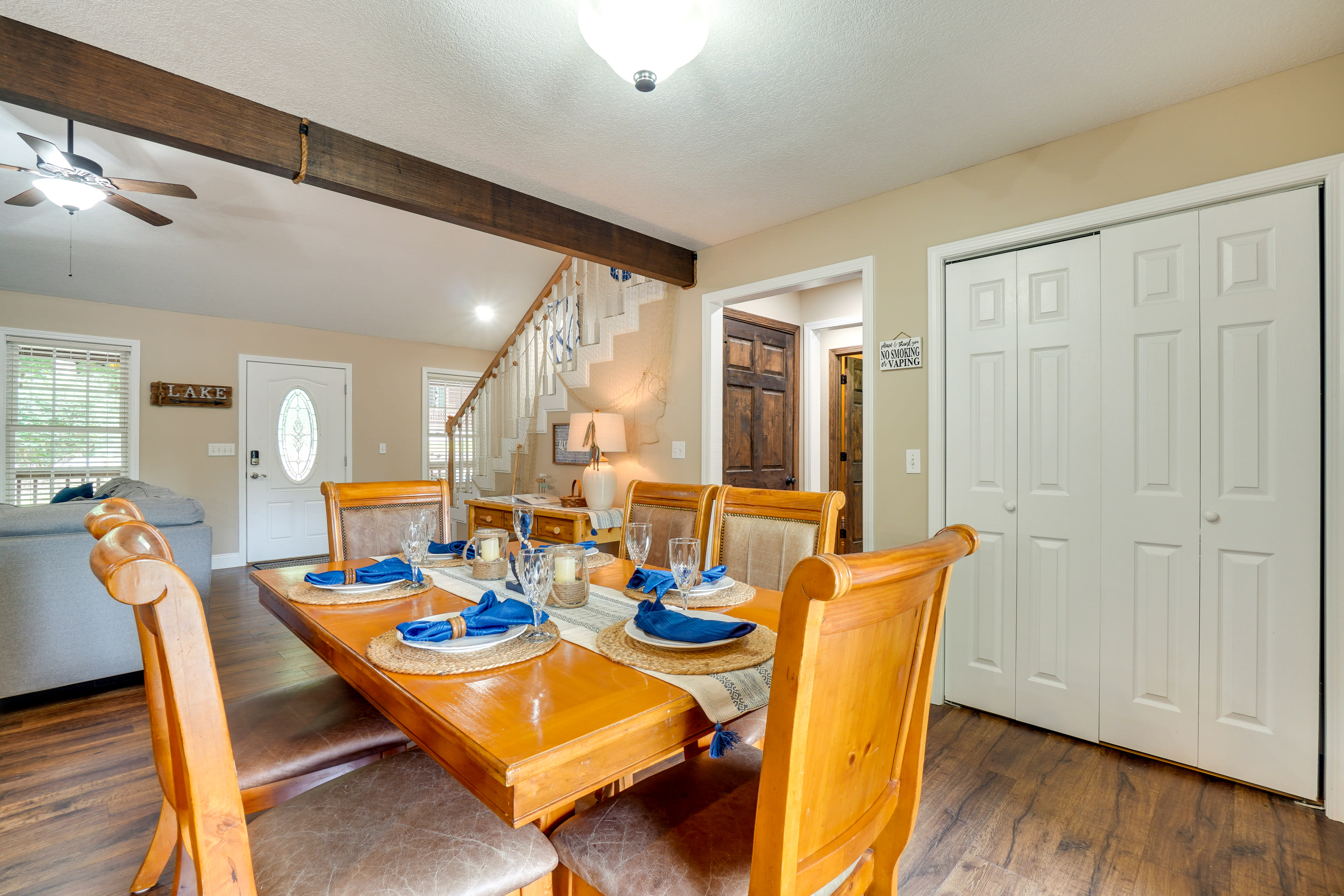 Dining Area | Dining Table | Dishware/Flatware