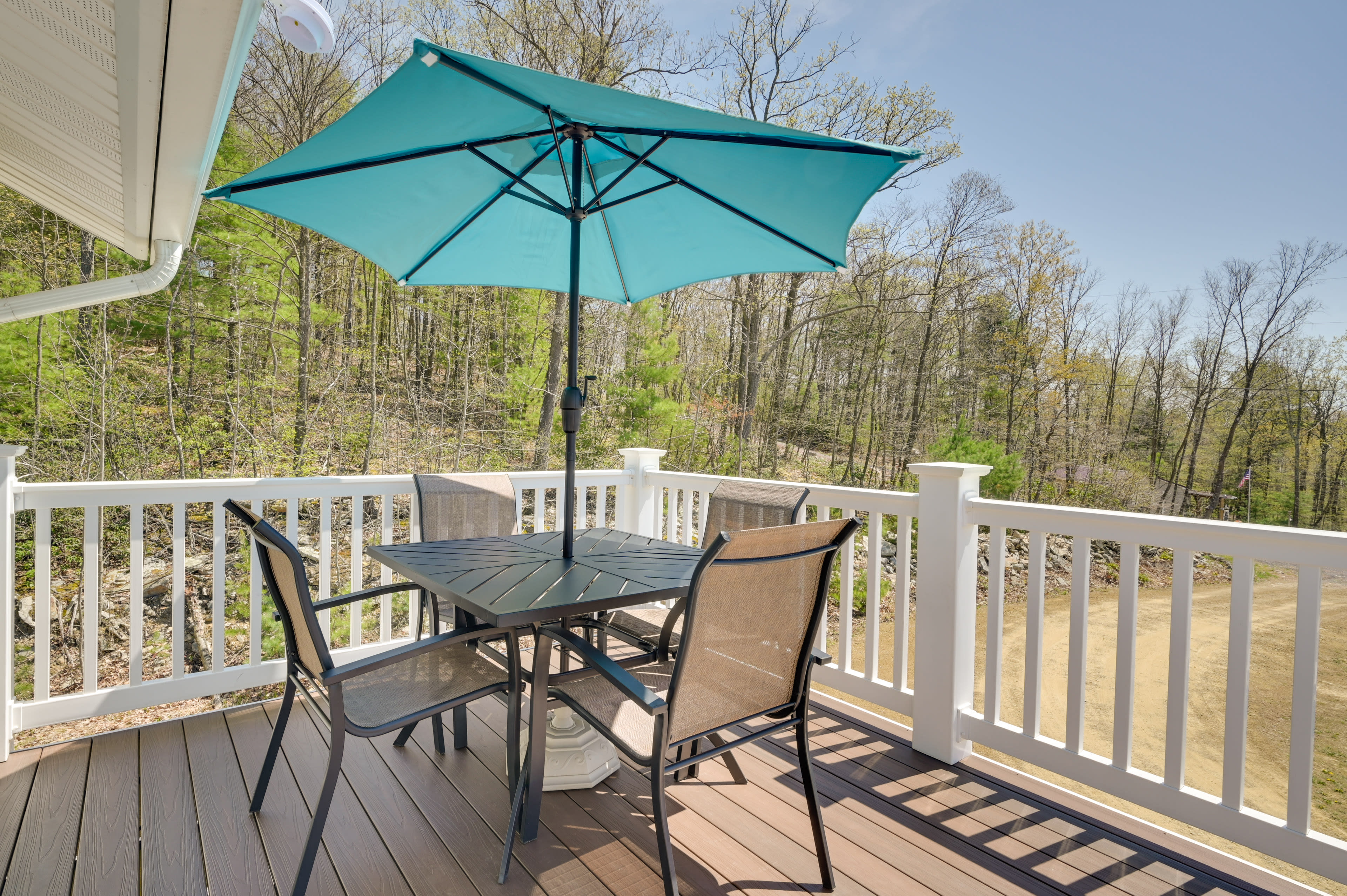 Outdoor Dining Area