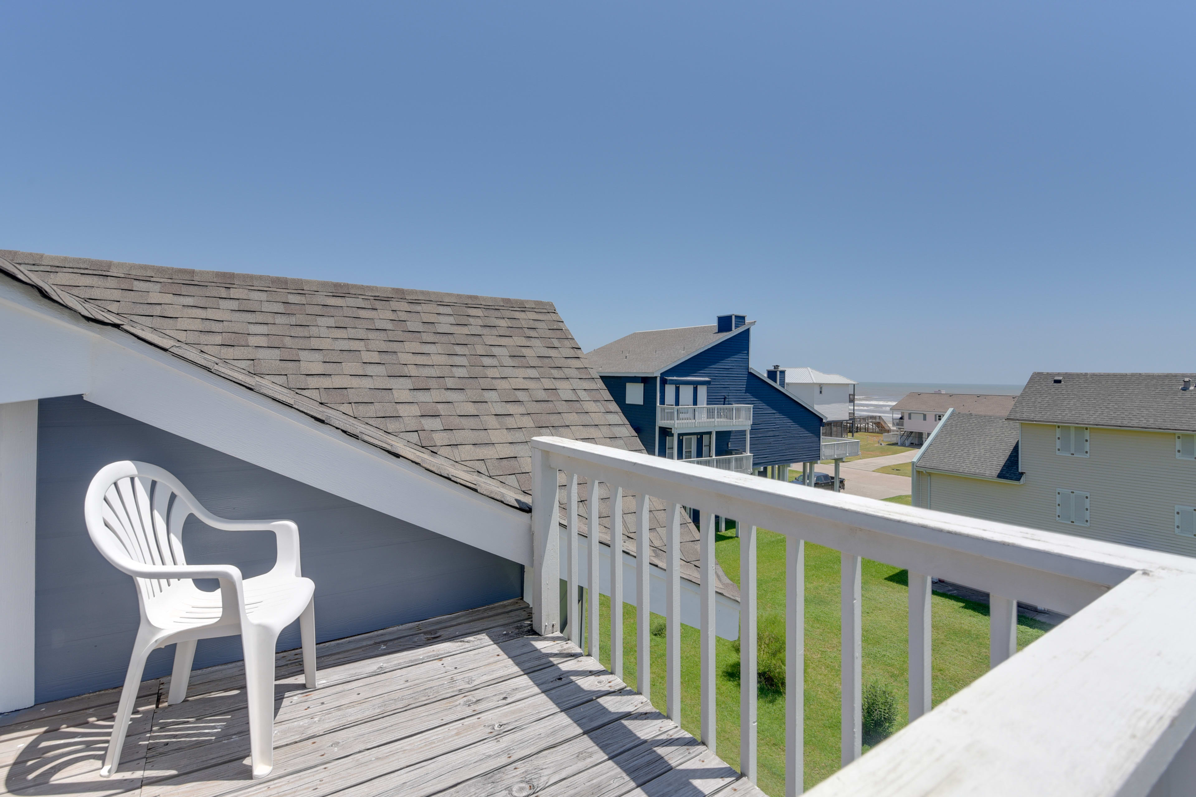 Upper Balcony | Ocean Views