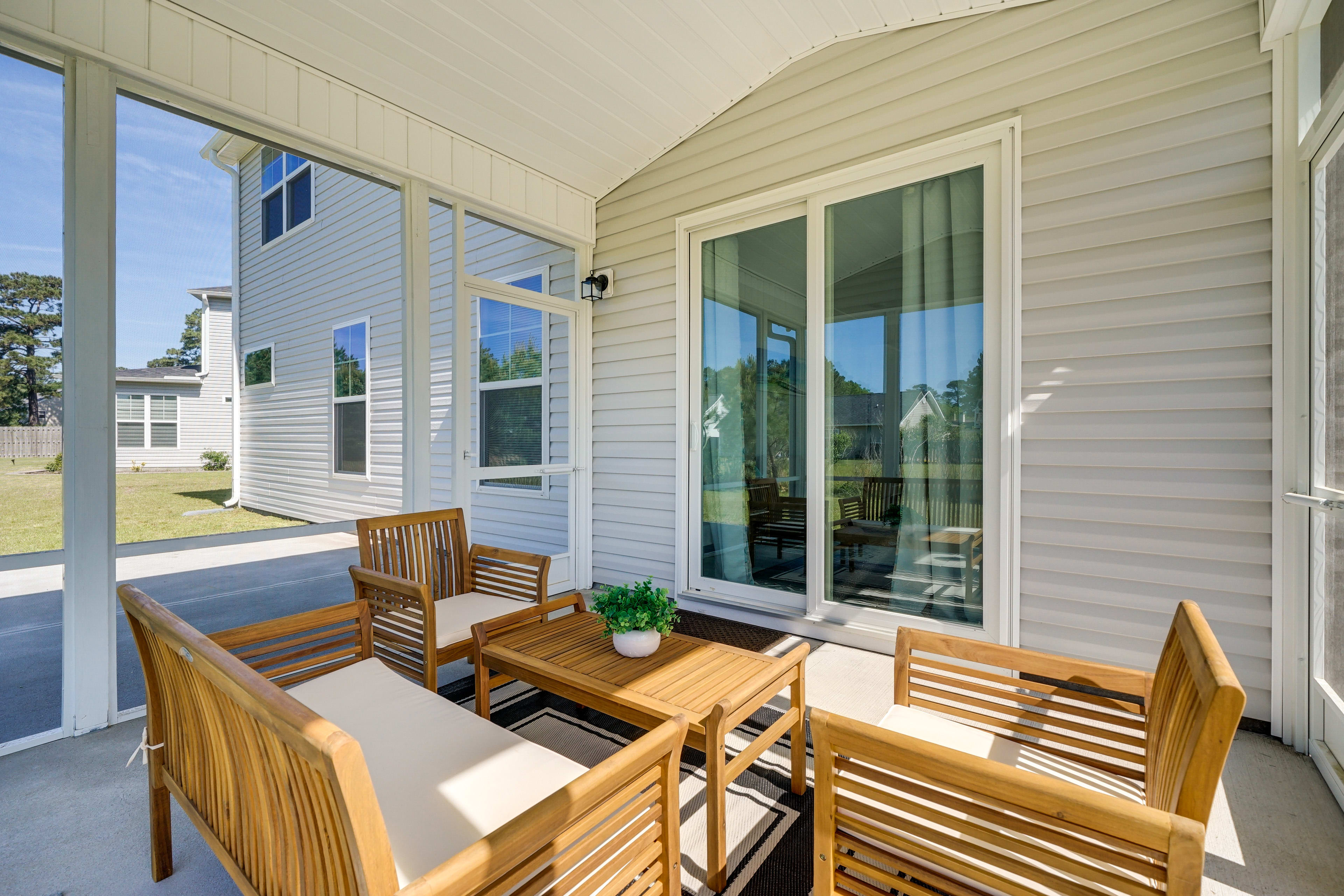 Screened Porch