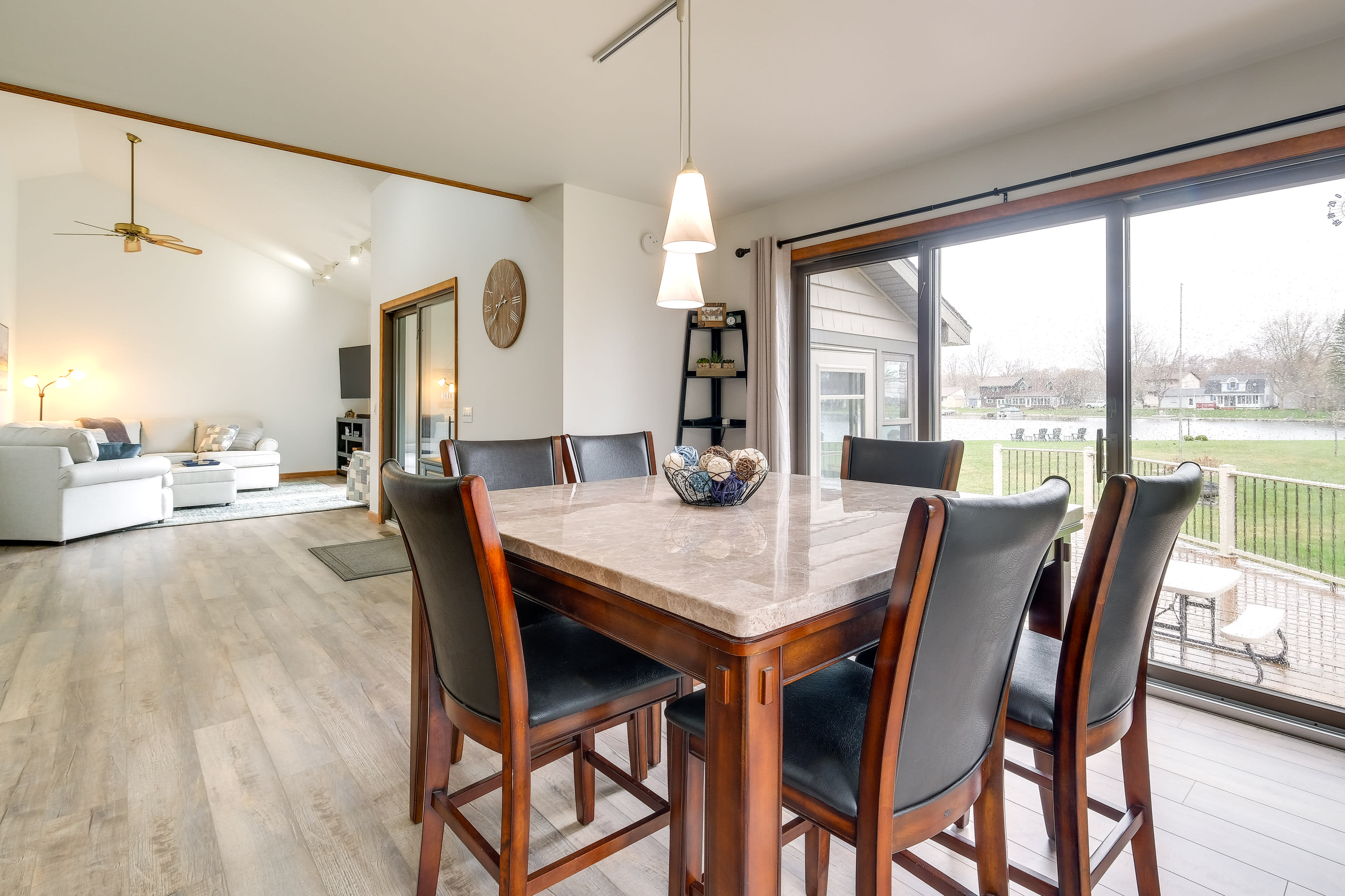 Dining Area | Dishware & Flatware | High Chair