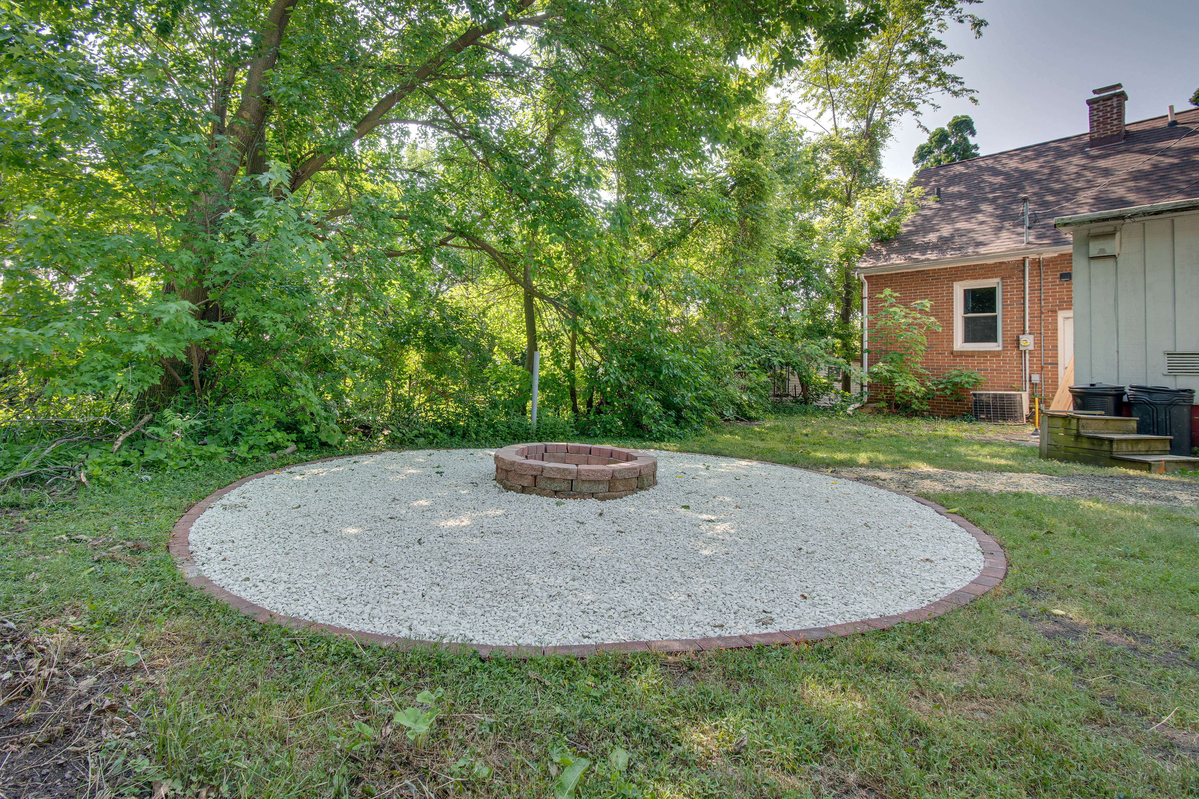 Yard Area | Fire Pit