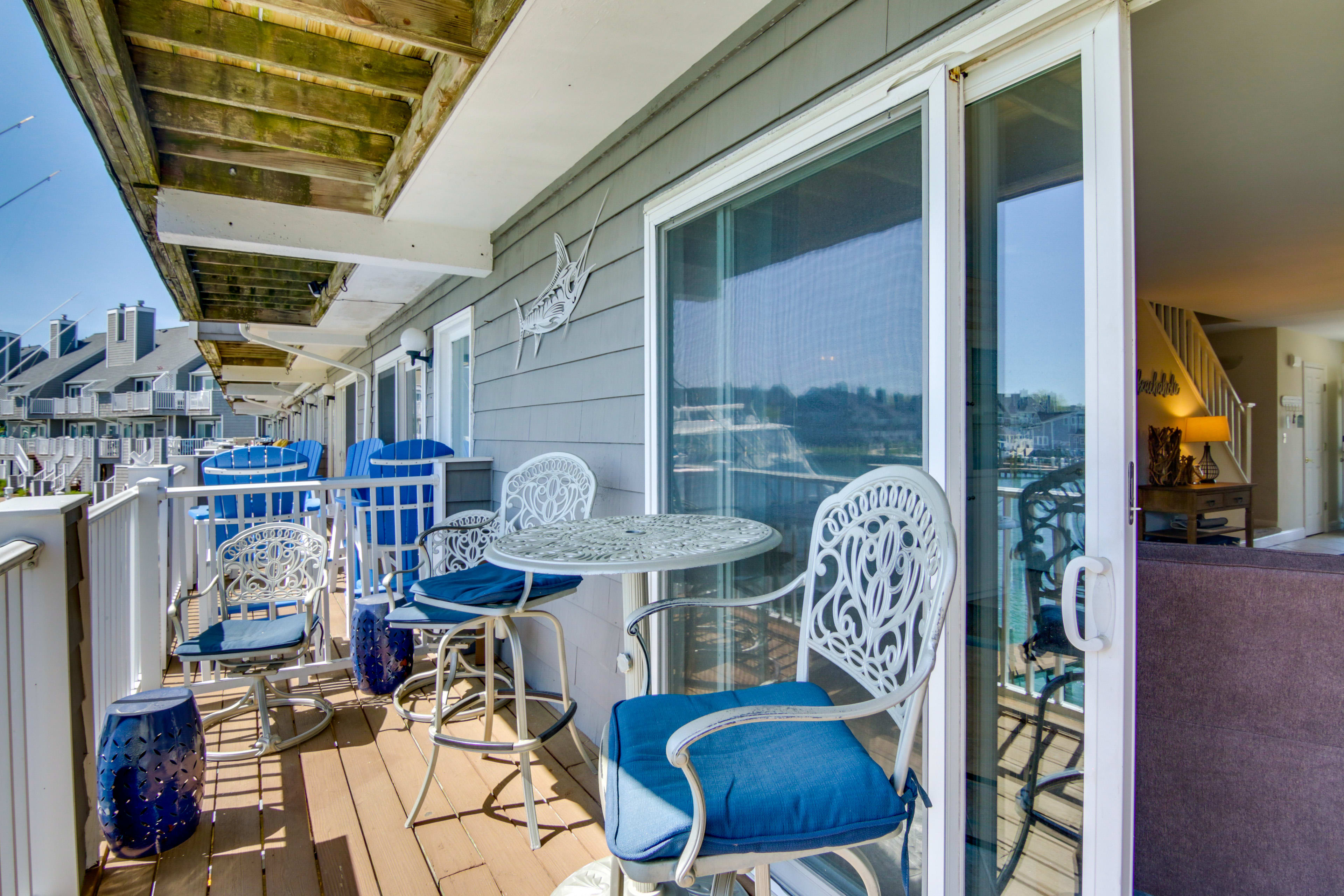 Balcony | Seating & Dining | Marina Views
