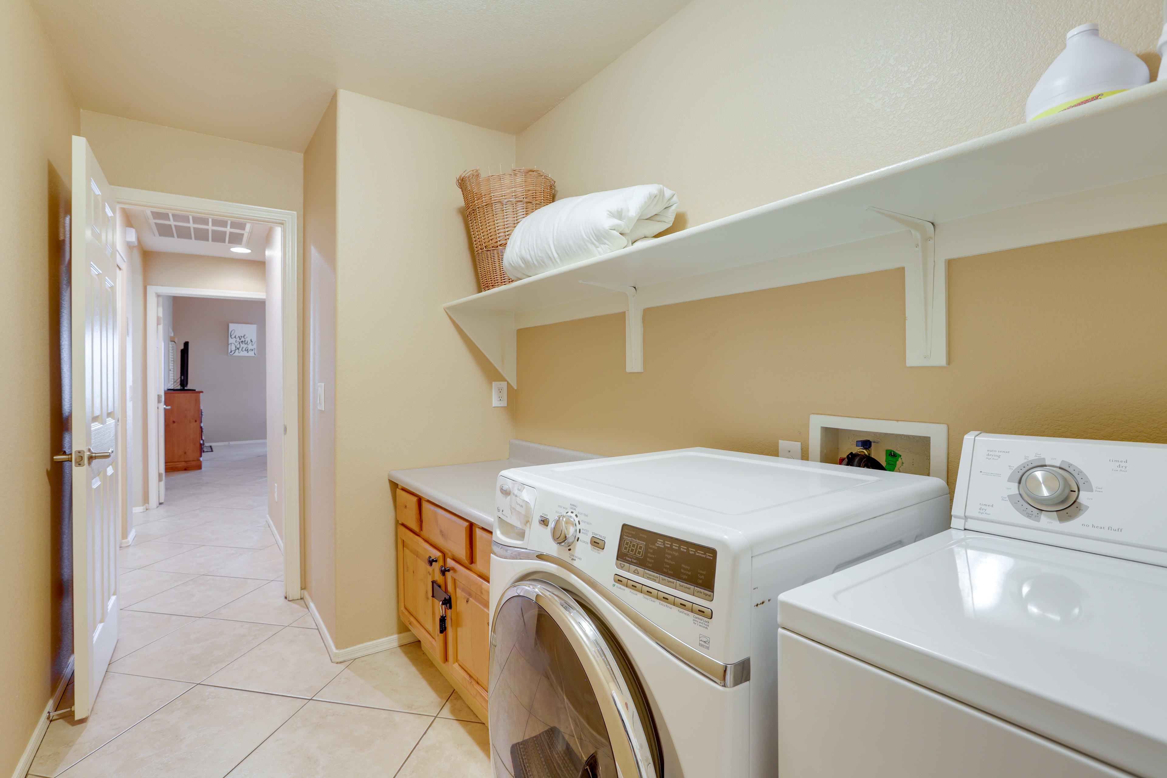 Laundry Room | Washer & Dryer | Linens Provided