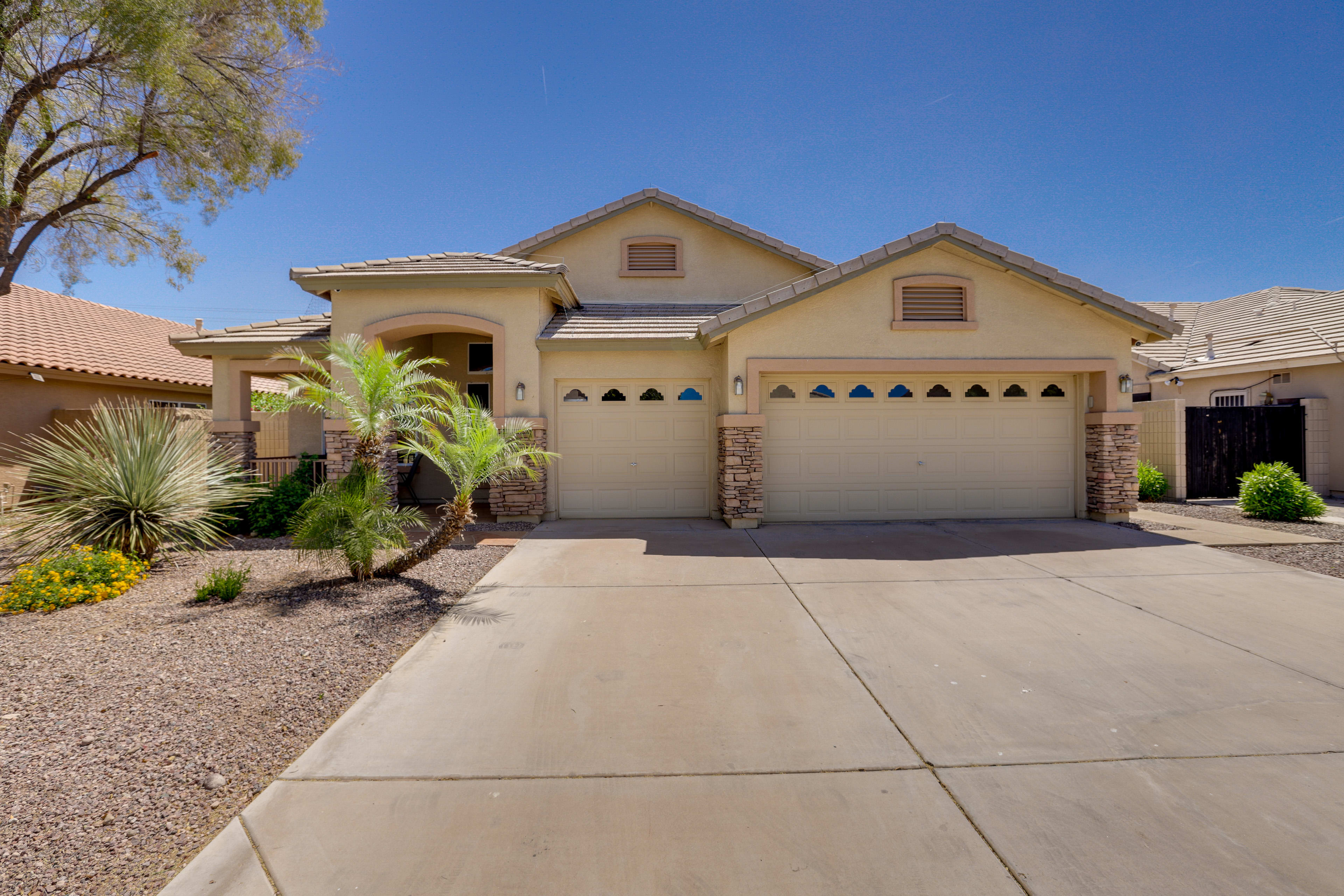 Home Exterior | Keyless Entry