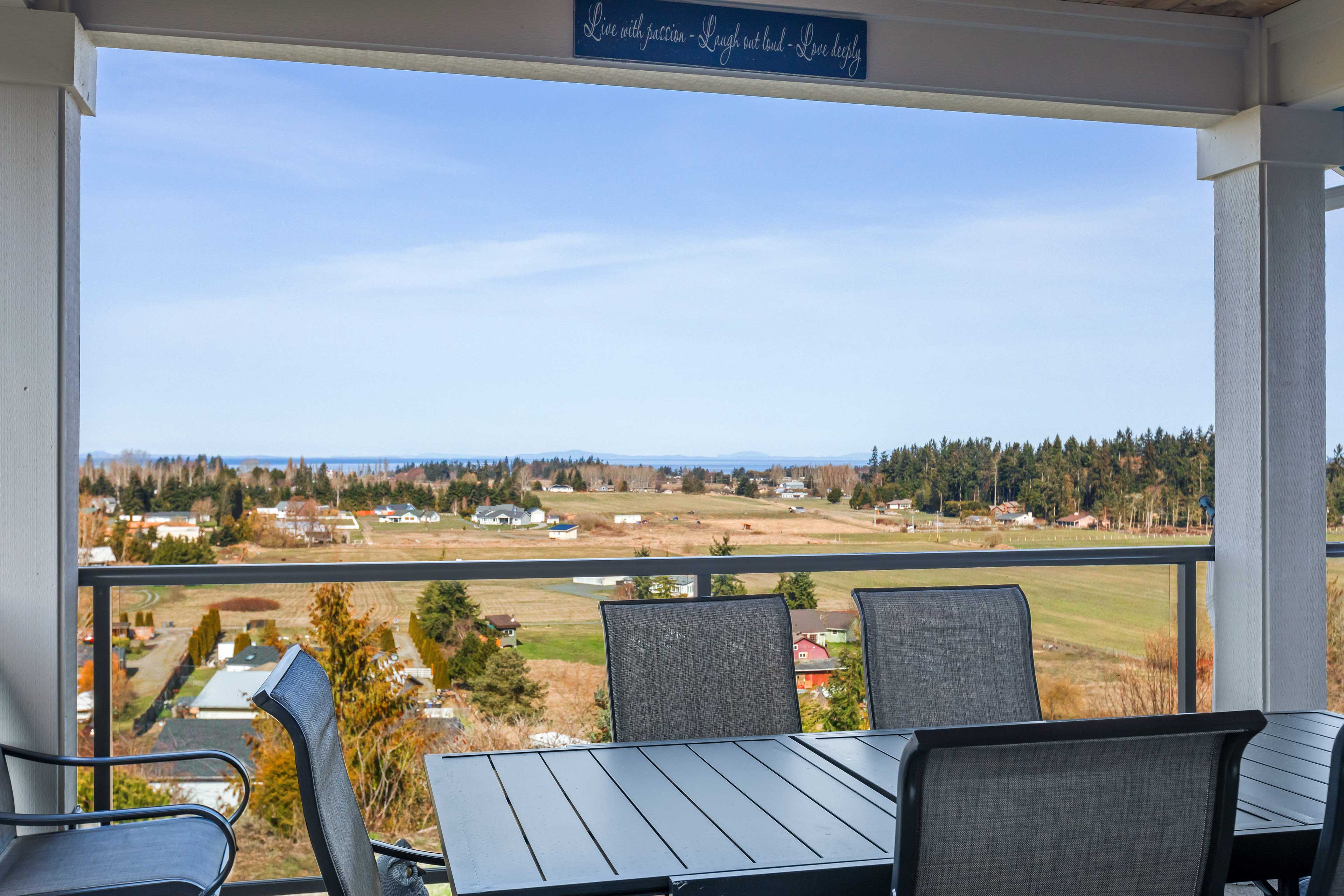 Deck | Mountain View | Gas Grill | Outdoor Fireplace