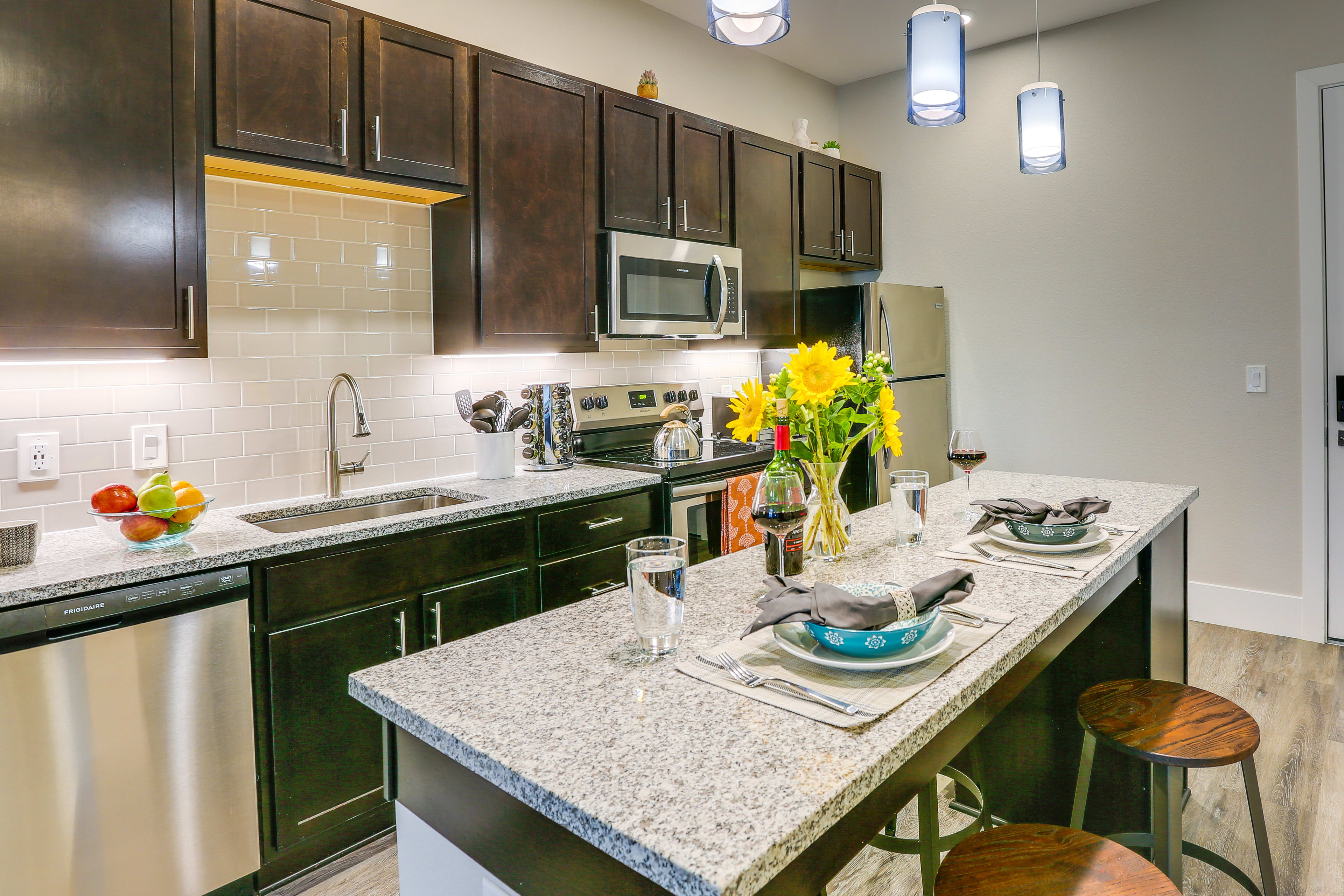 Kitchen/Dining Area | Central Air Conditioning/Heat | Free WiFi | Washer/Dryer