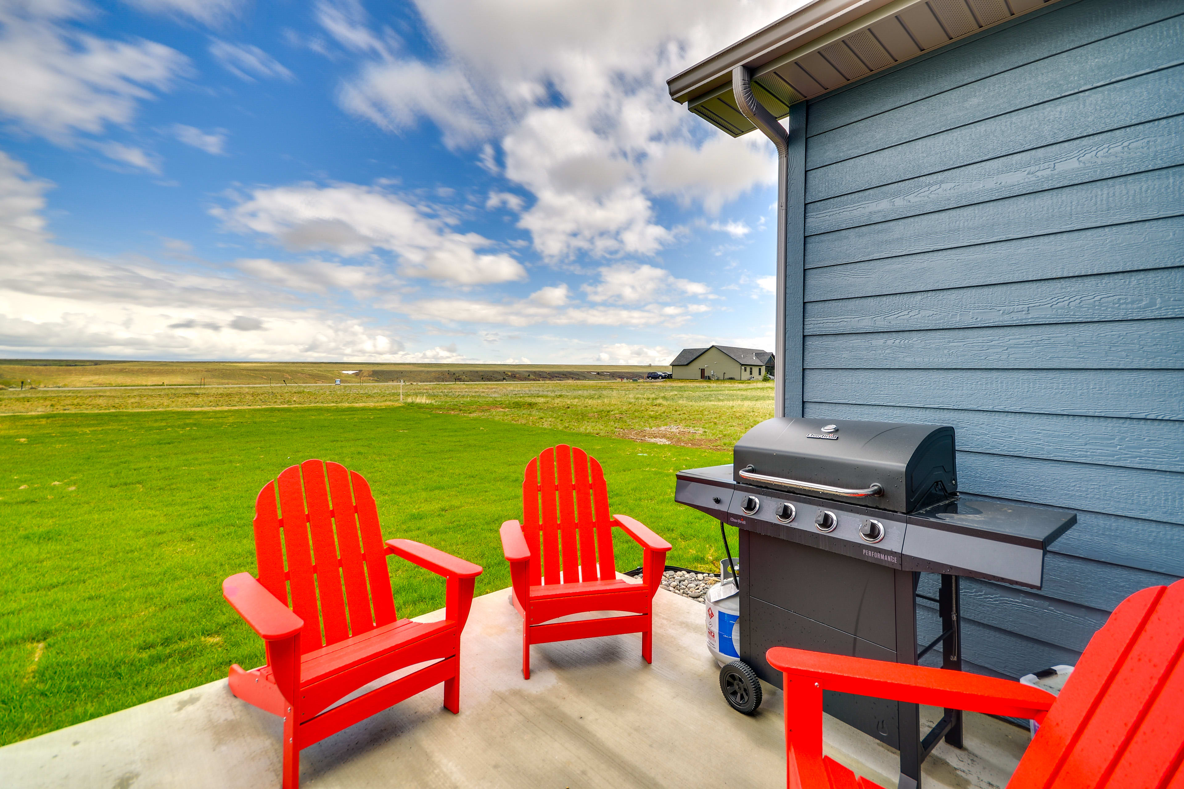 Patio | Gas Grill | Hot Tub