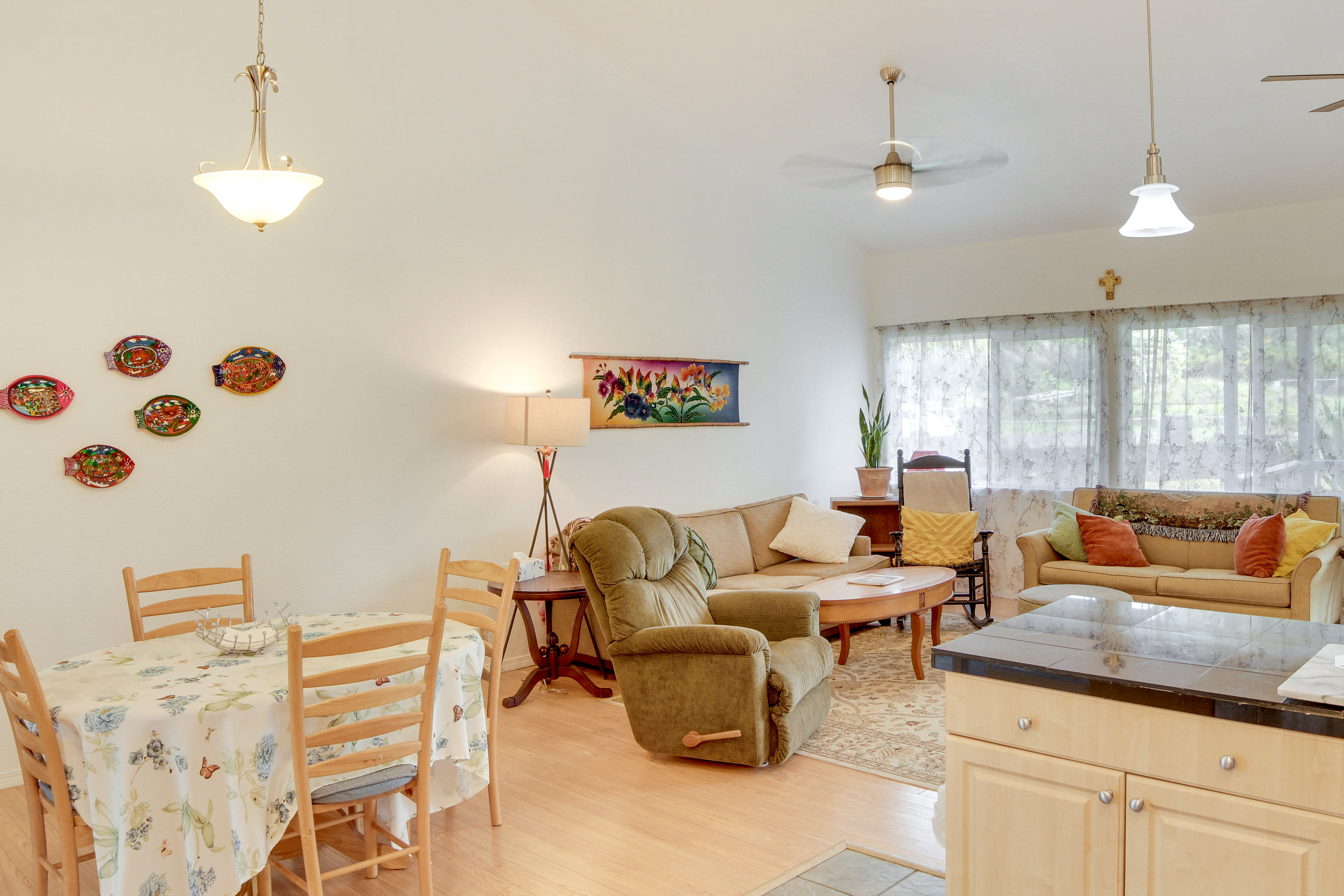 Dining Area | Dishware & Flatware