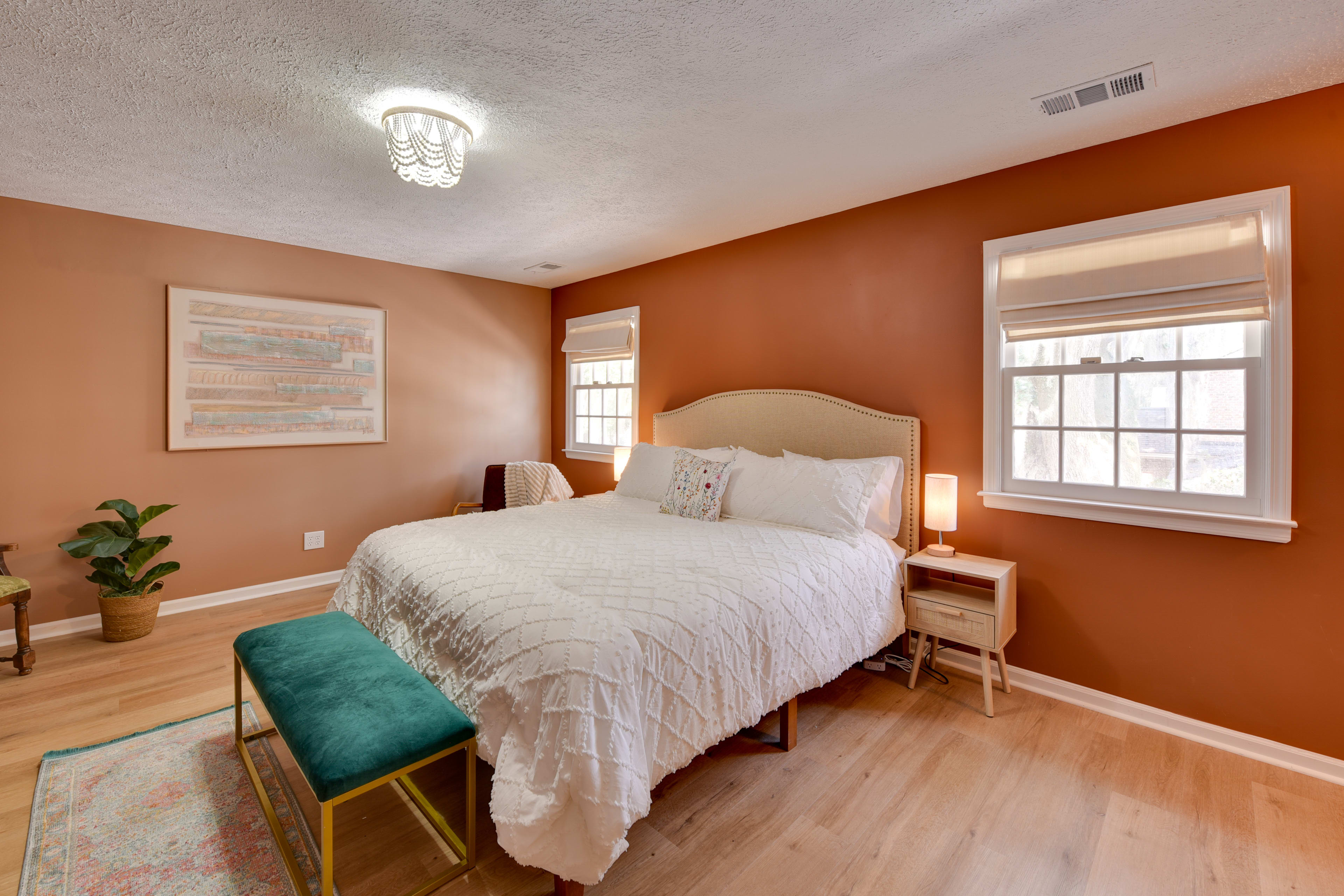 Bedroom 1 | 2nd Floor | King Bed | Linens Provided | En-Suite Bathroom
