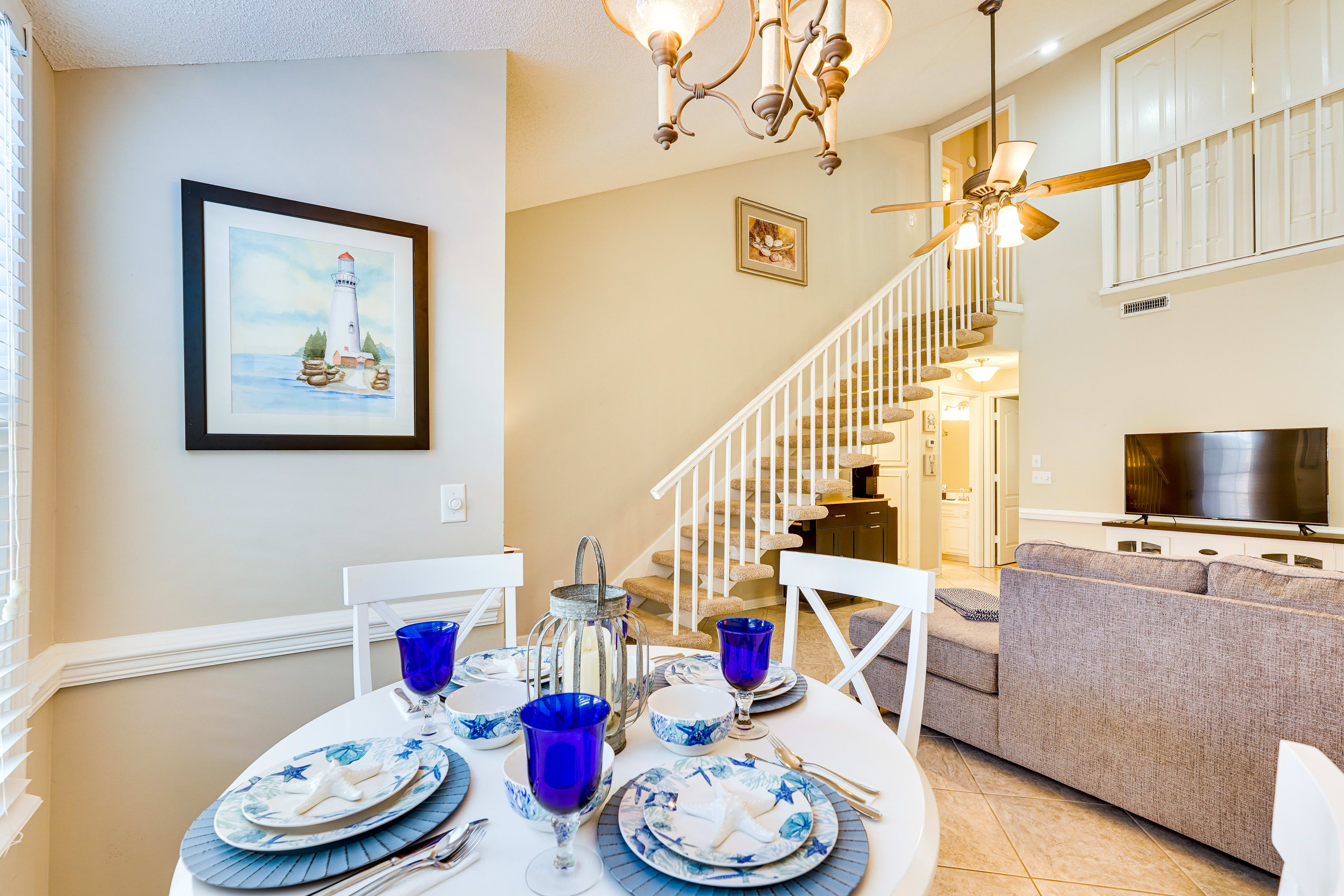 Dining Nook | Dishware & Flatware Provided