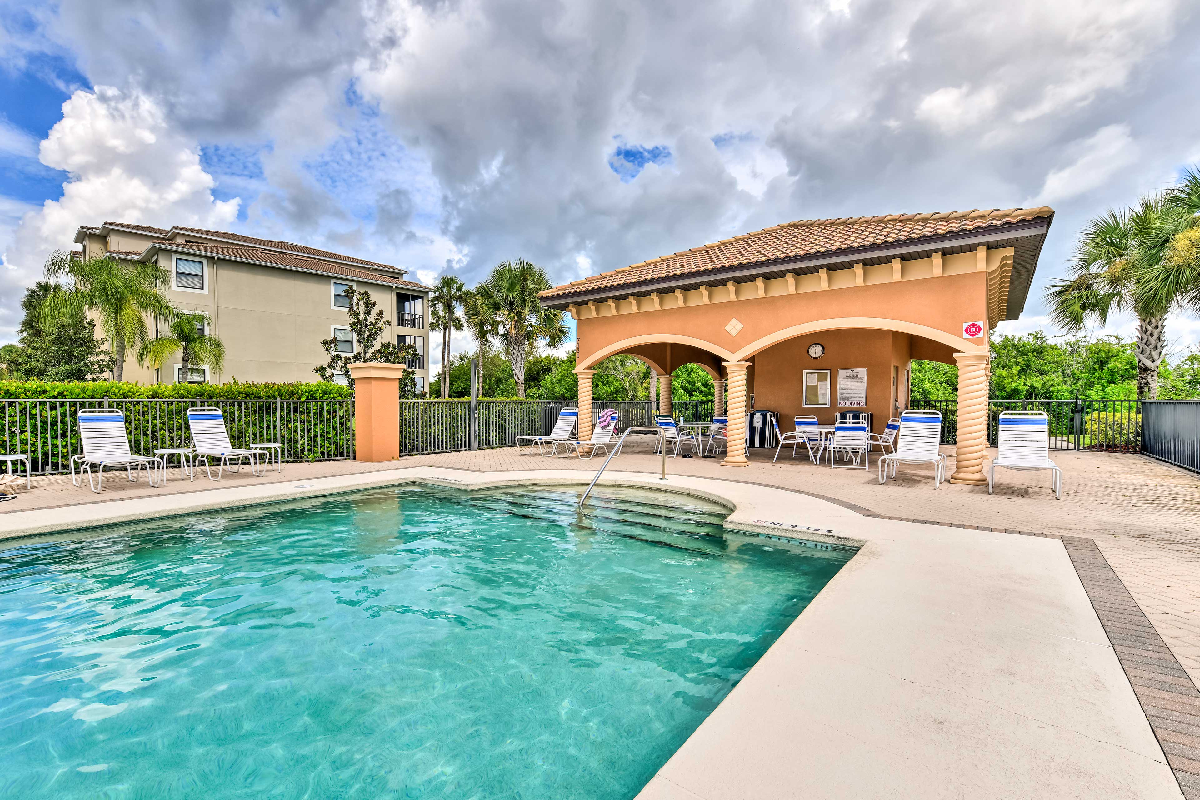 Community Amenities | Heated Outdoor Pools | Bar | Fitness Center