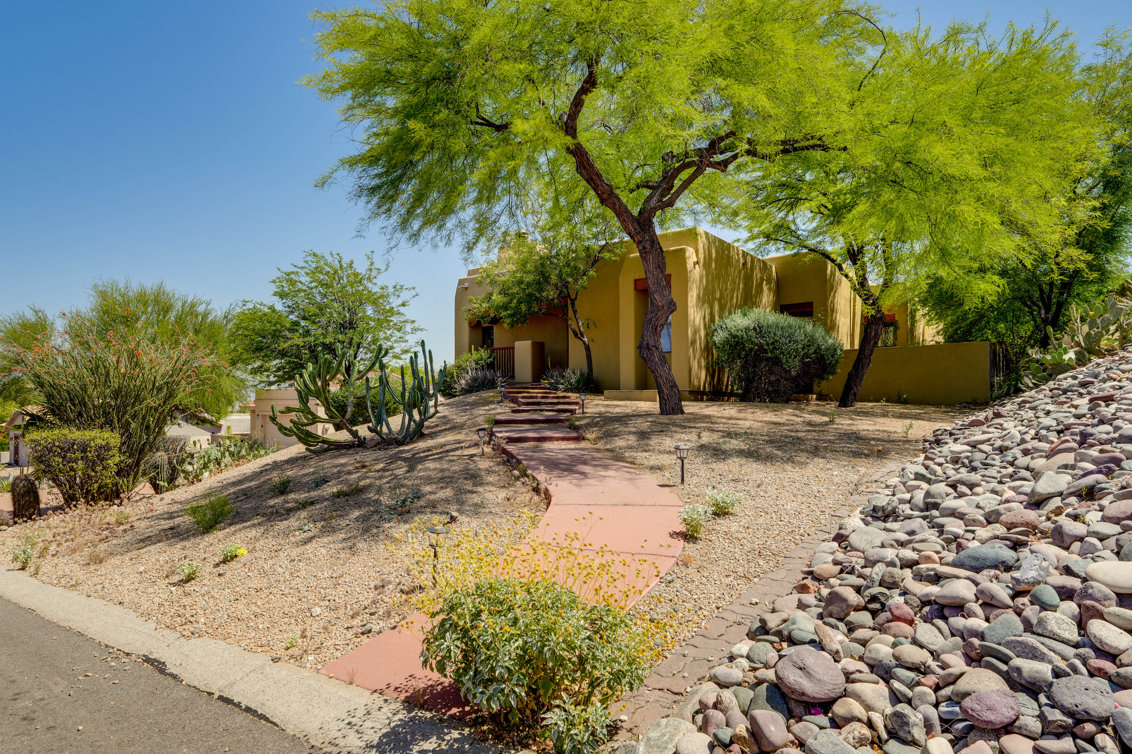 Fountain Hills Vacation Rental | 4BR | 3BA | 2,700 Sq Ft | Stairs Required