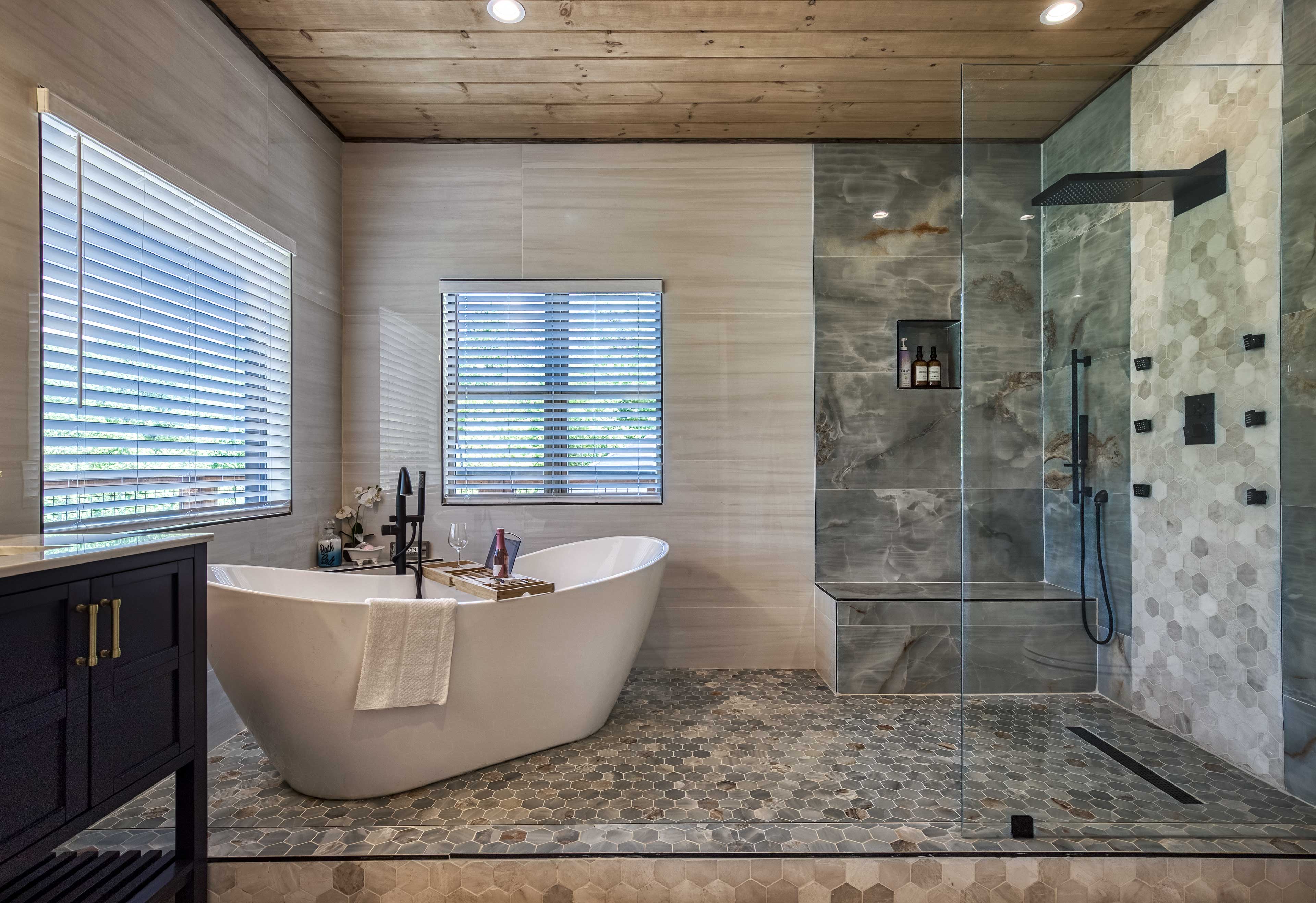 En-Suite Bathroom | Towels Provided