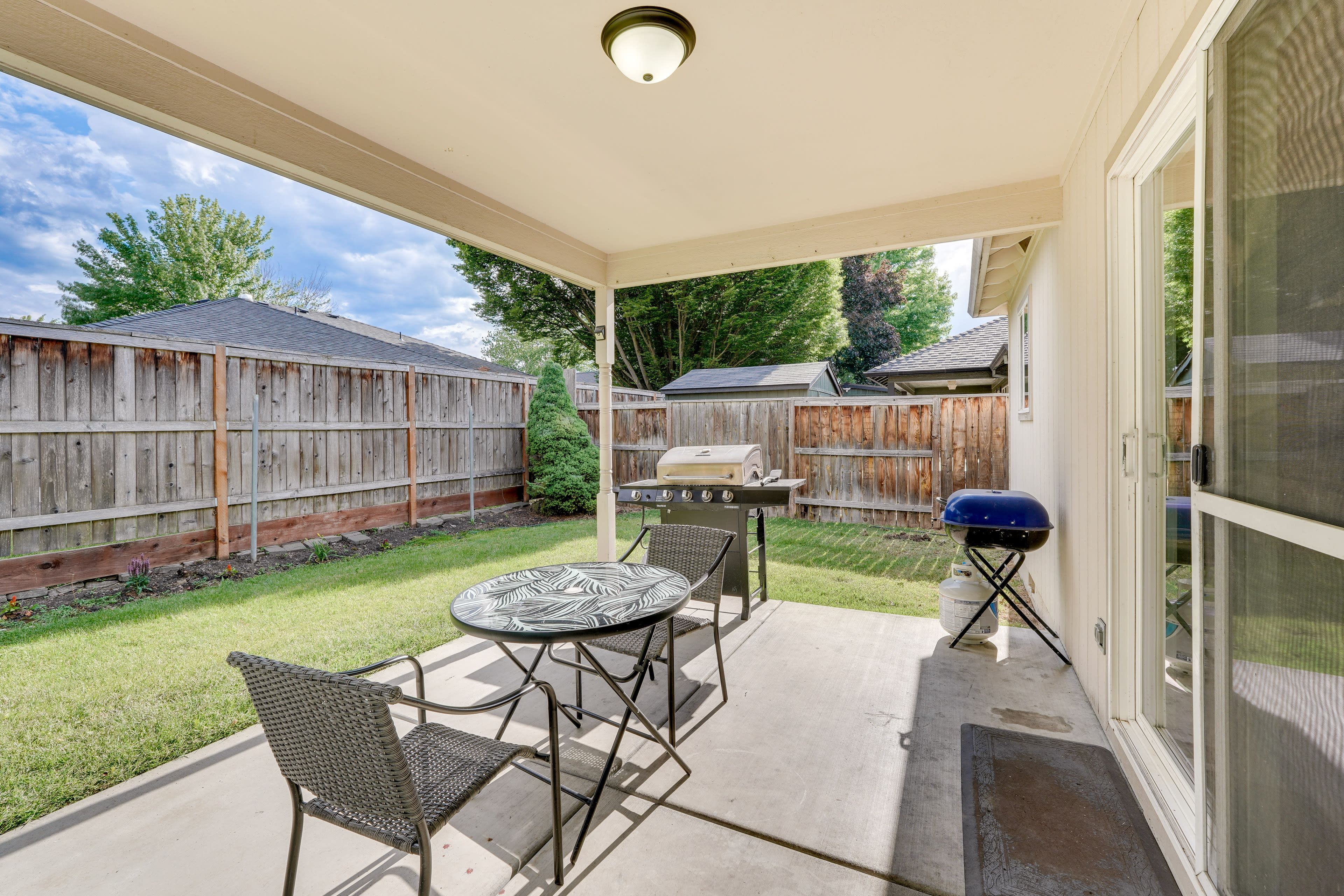 Covered Patio | Gas & Charcoal Grills | Fenced Yard | Pet Friendly w/ Fee