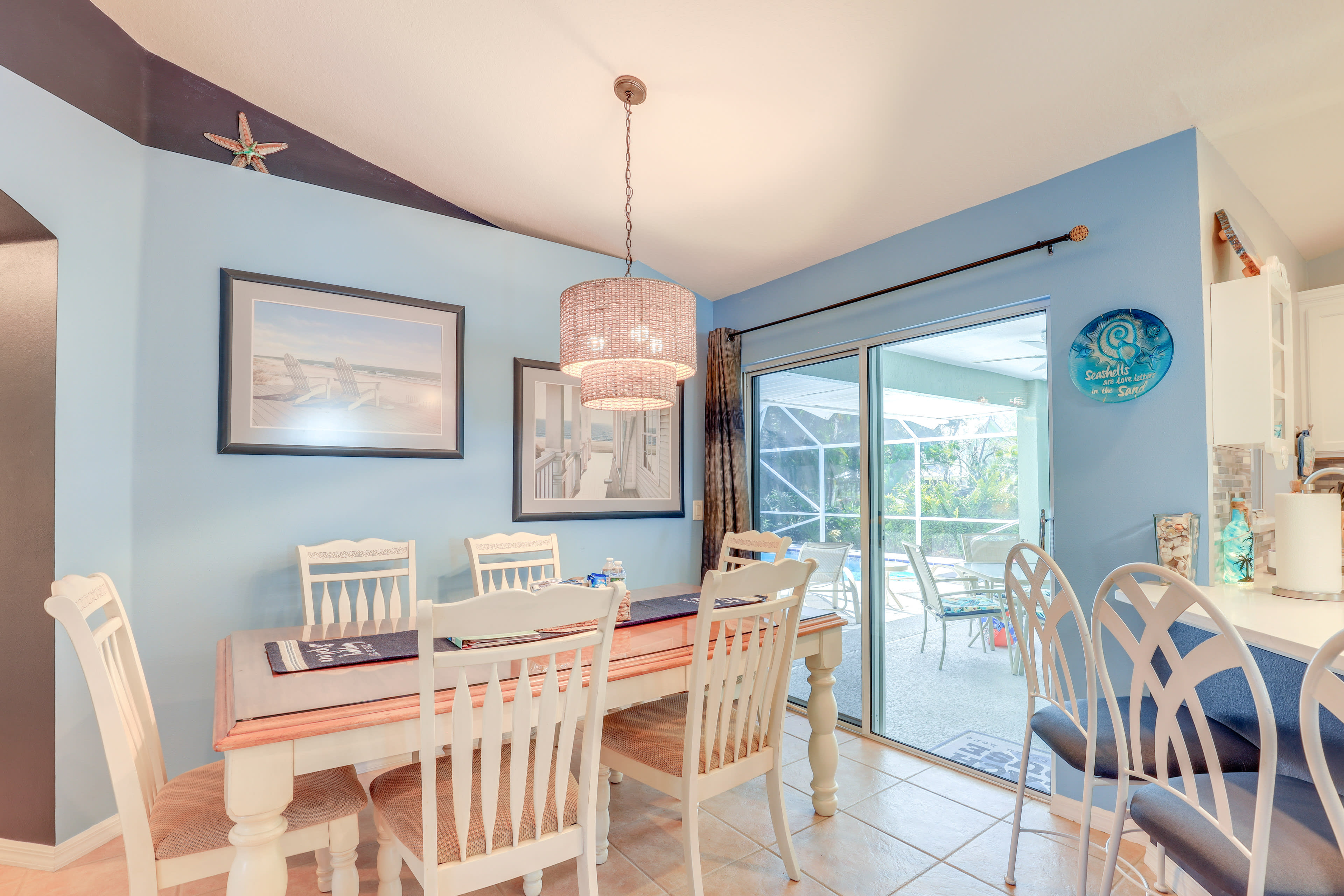 Dining Room | Dishware/Flatware