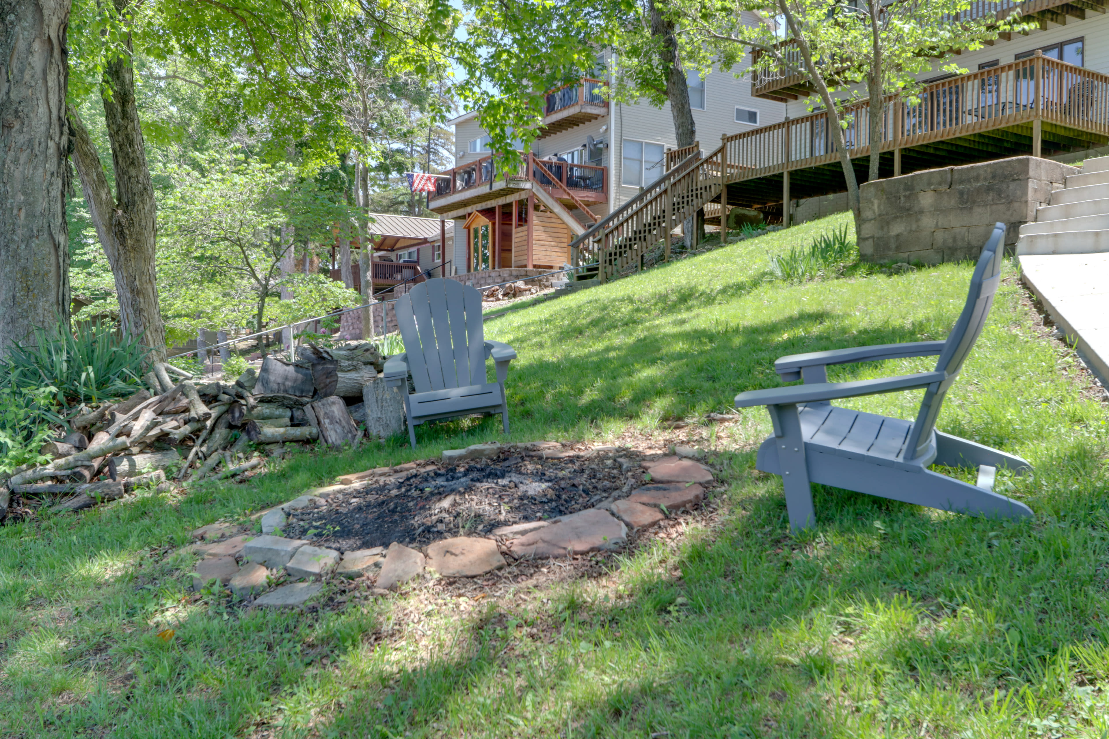 House Exterior | Wood-Burning Fire Pit