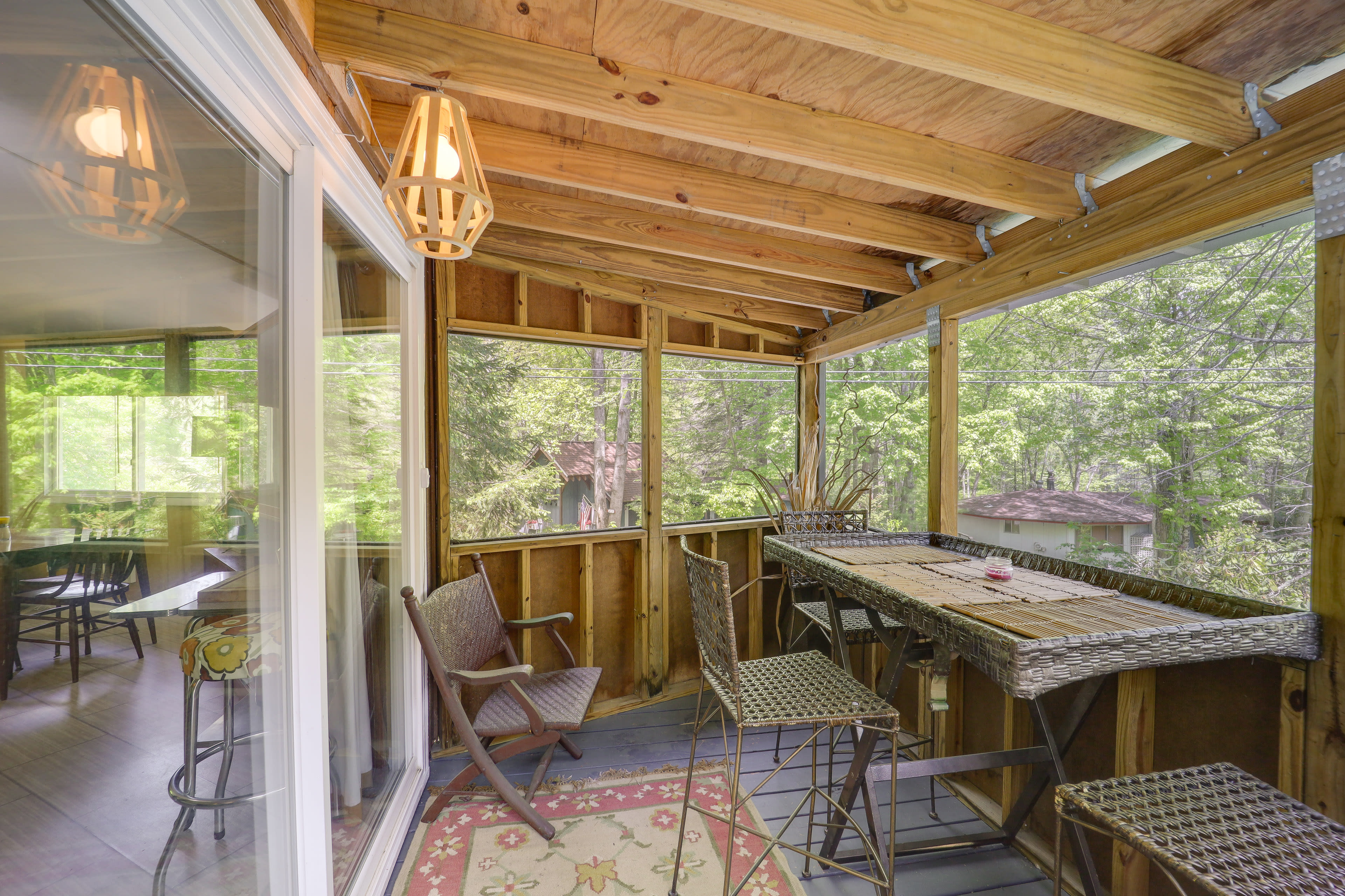 Screened Patio