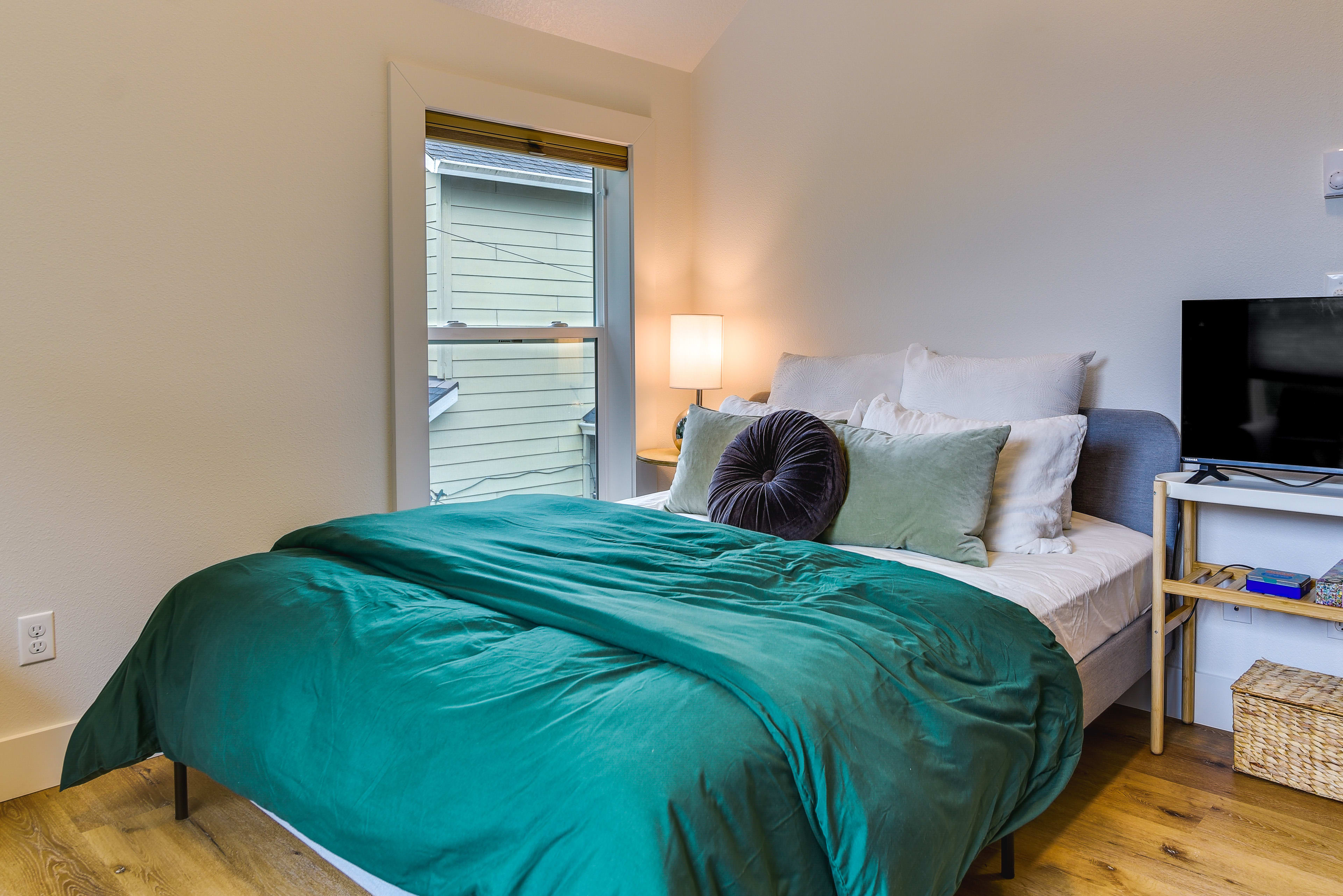 Studio | Bedroom Area | Queen Bed | Linens Provided