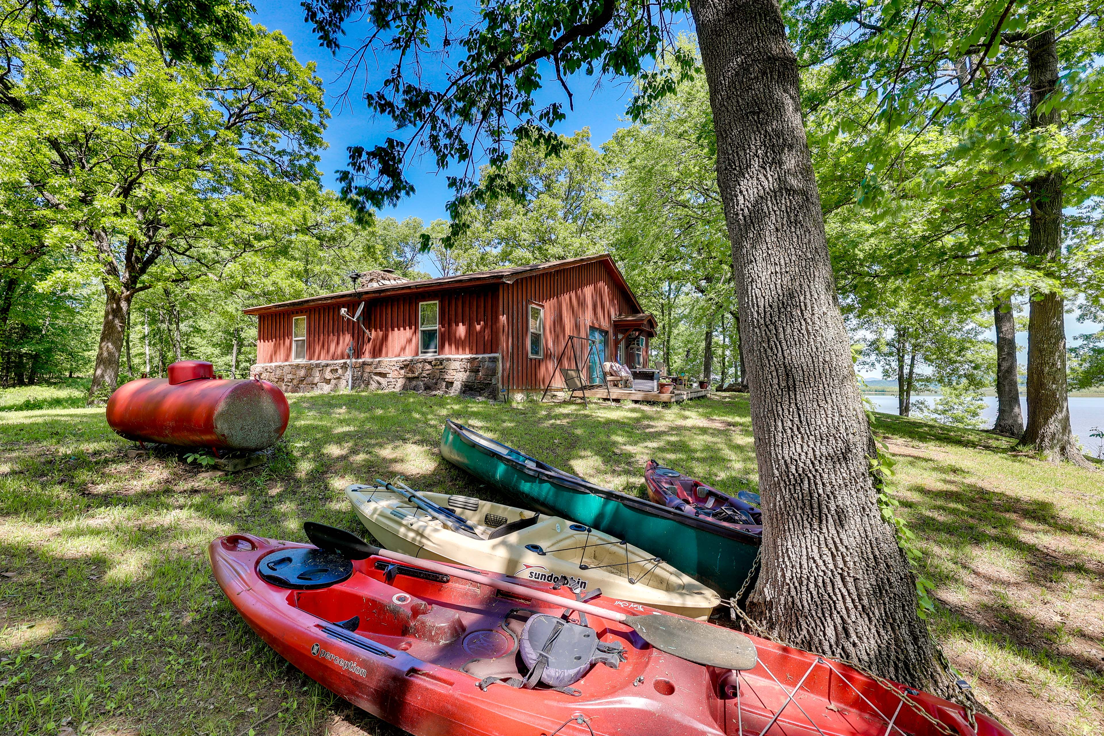 Canoes & Kayaks