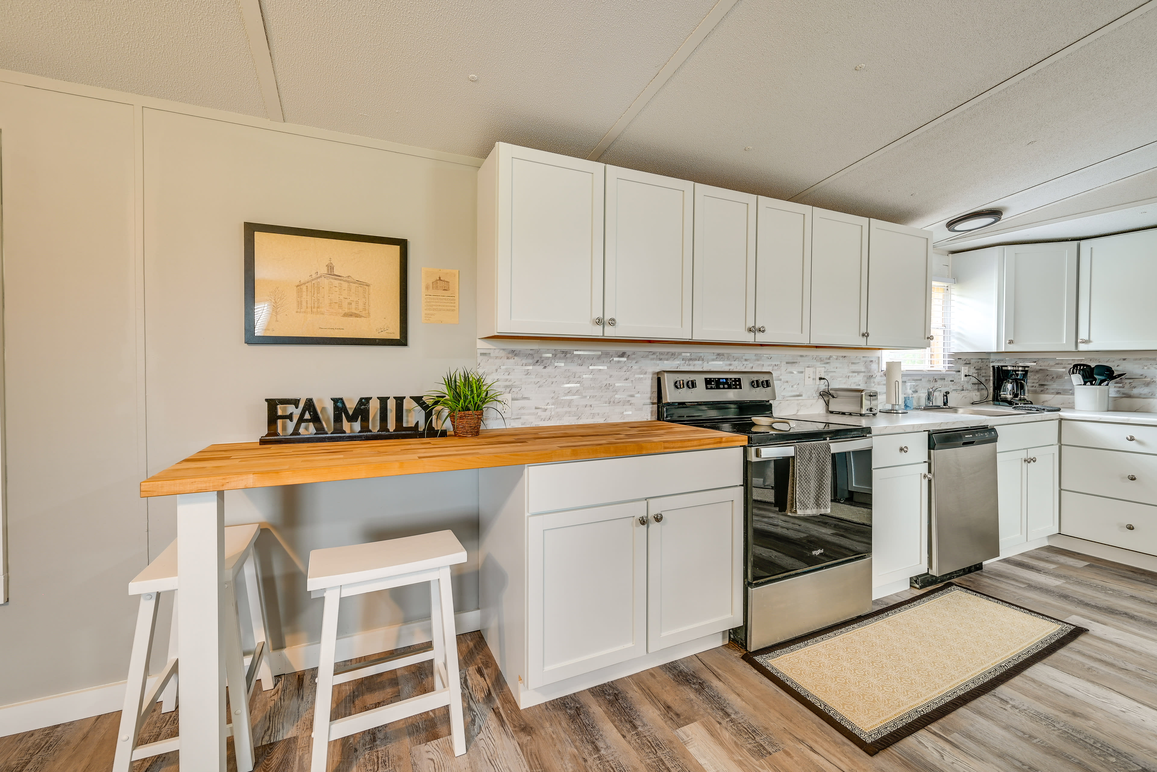 Kitchen | Coffee Maker | Toaster